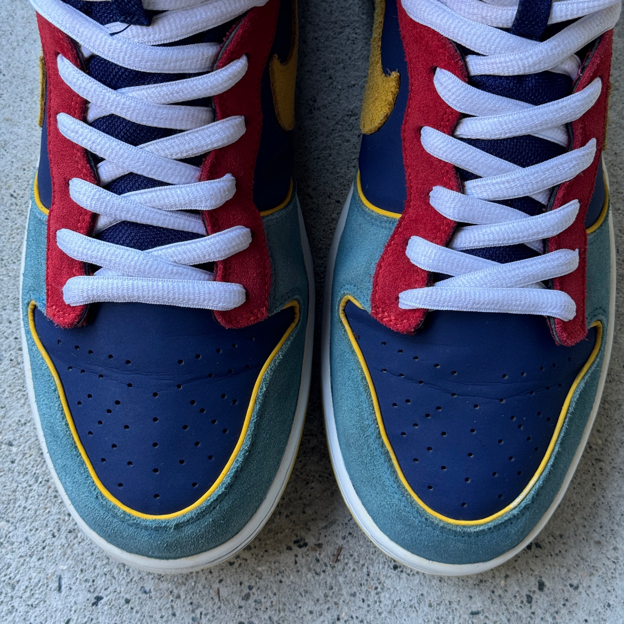 11.5 US - NIKE SB DUNK HIGH PACMAN W BOX 2009