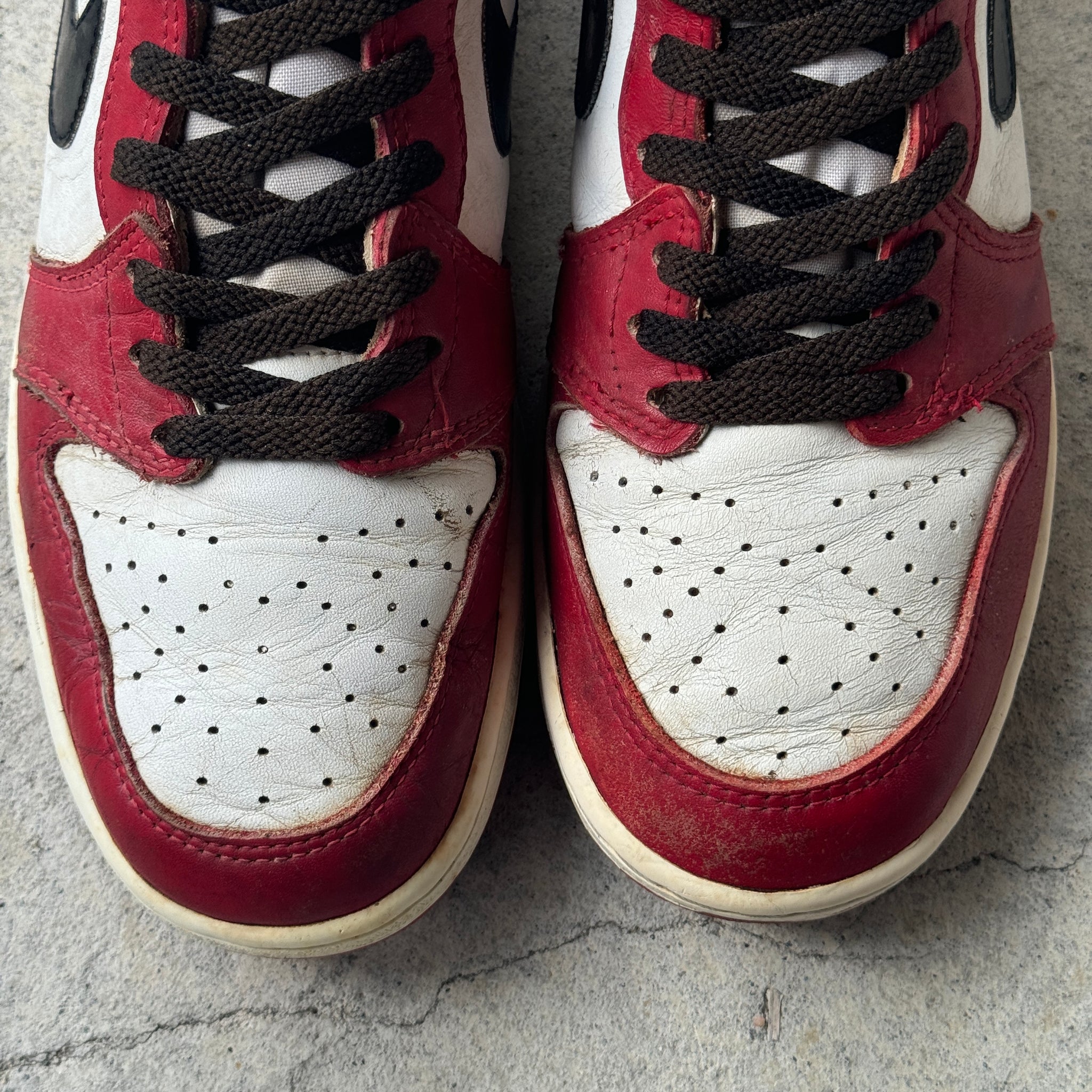 10 US - JORDAN 1 CHICAGO 1985