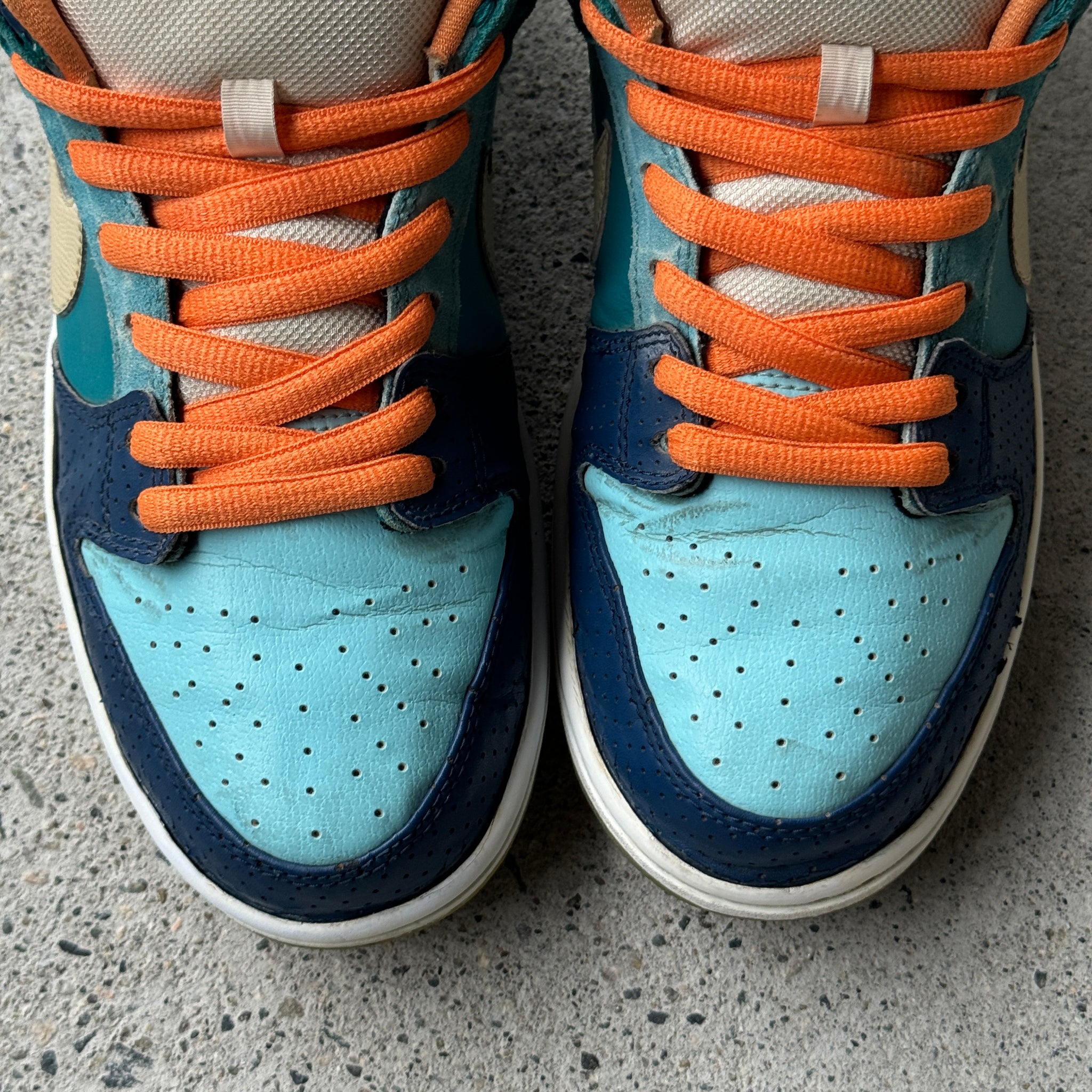 10 US - NIKE SB DUNK LOW MIA SKATE SHOP W BOX 2013