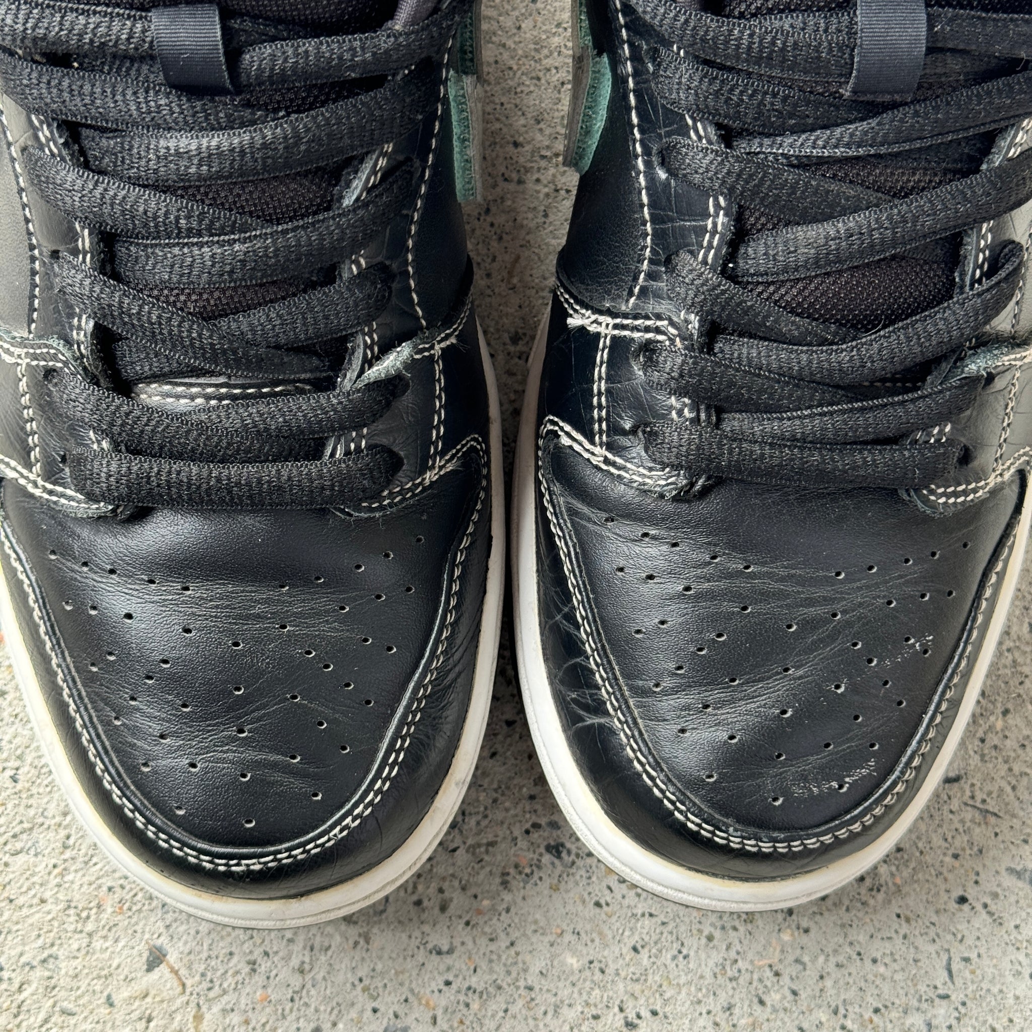 9.5 US - NIKE SB DUNK LOW BLACK DIAMOND W BOX 2018