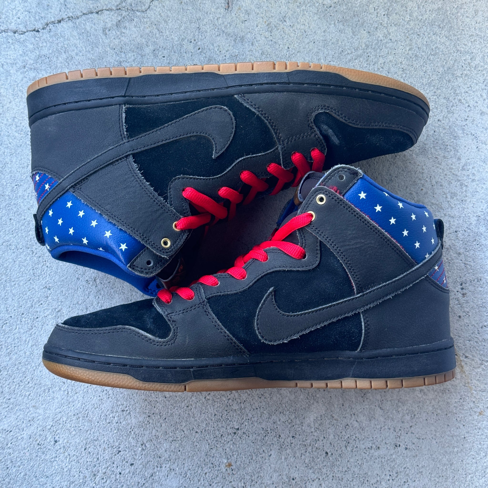 12 US - NIKE SB DUNK HIGH CAPTAIN AMERICA W BOX 2014