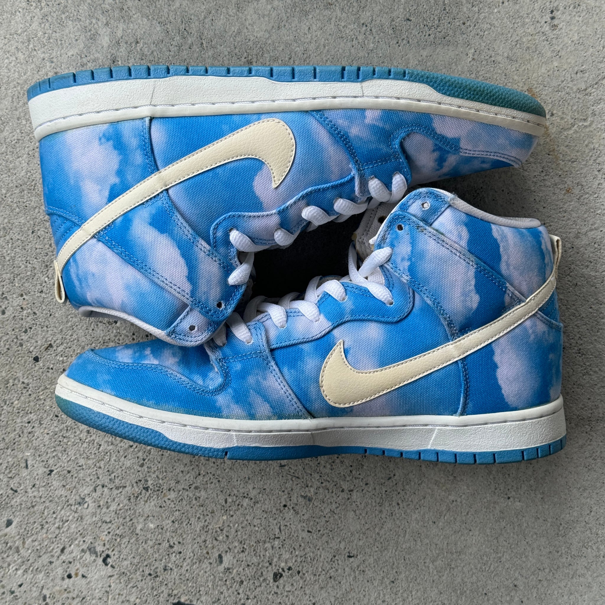 9 US - NIKE SB DUNK HIGH CLOUD W BOX 2015