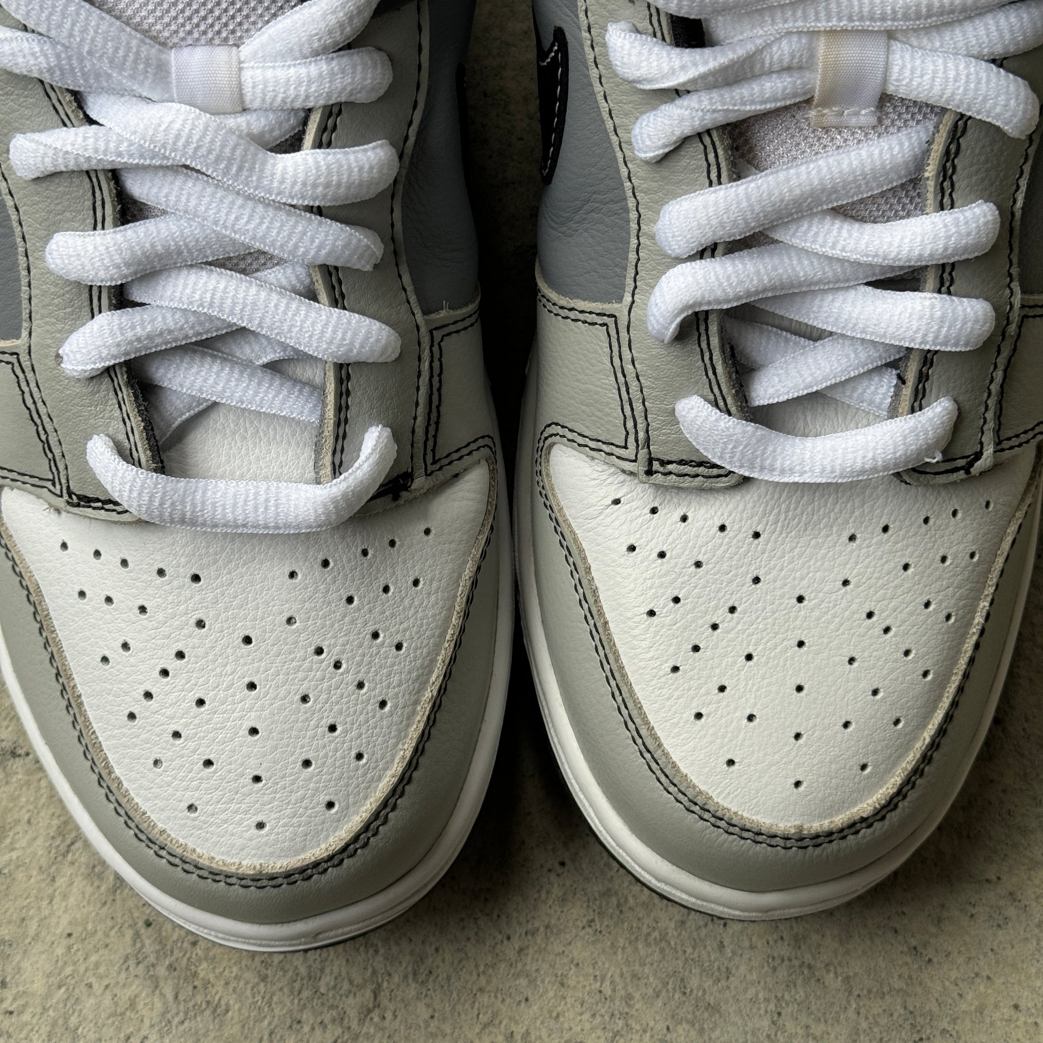 10 US - DS NIKE SB DUNK LOW LUNAR ECLIPSE "WEST" W BOX 2006