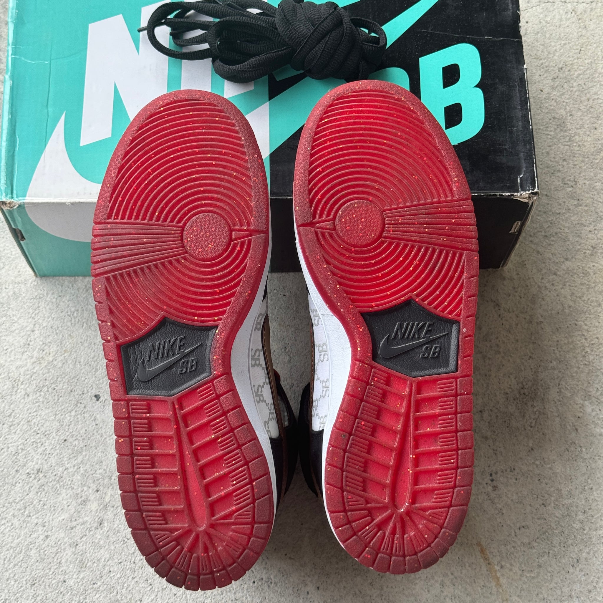 9.5 US - NIKE SB DUNK HIGH PAID IN FULL W BOX 2014