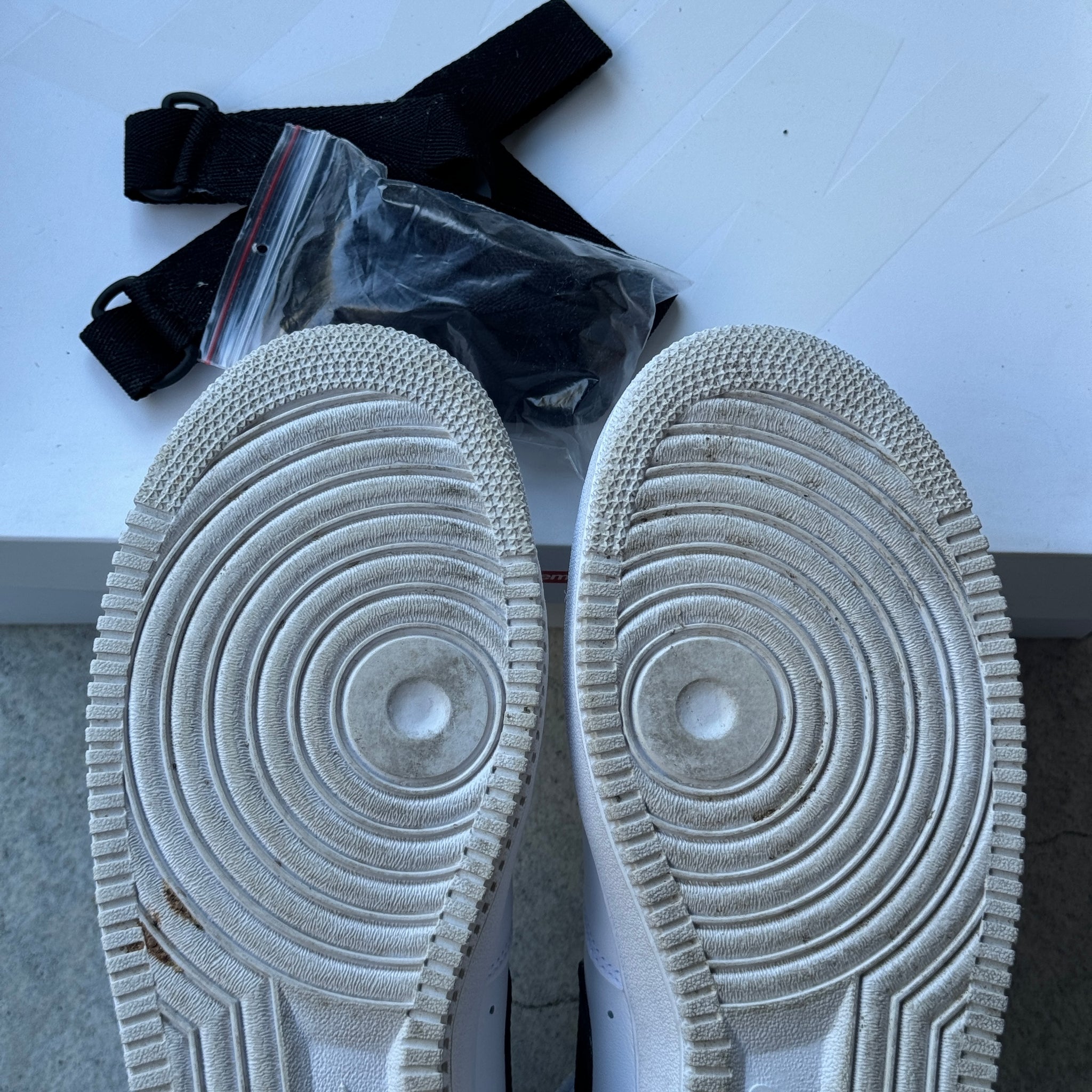13 US - NIKE AIR FORCE 1 HIGH SUPREME WORLD FAMOUS W BOX 2014