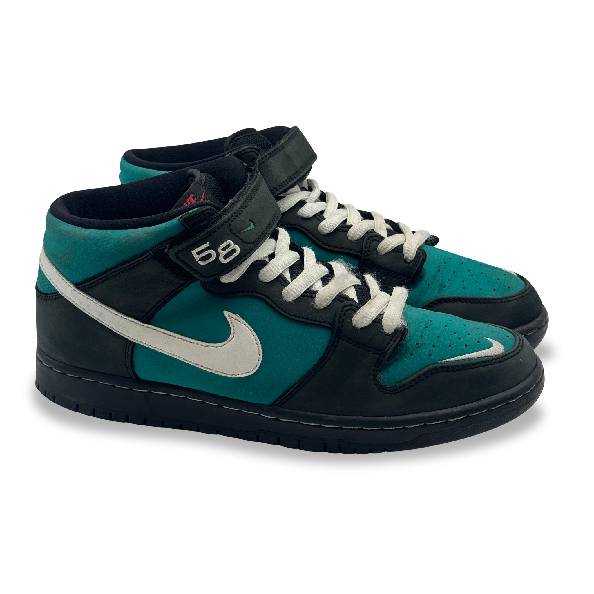 NIKE SB DUNK MID – curatedvan