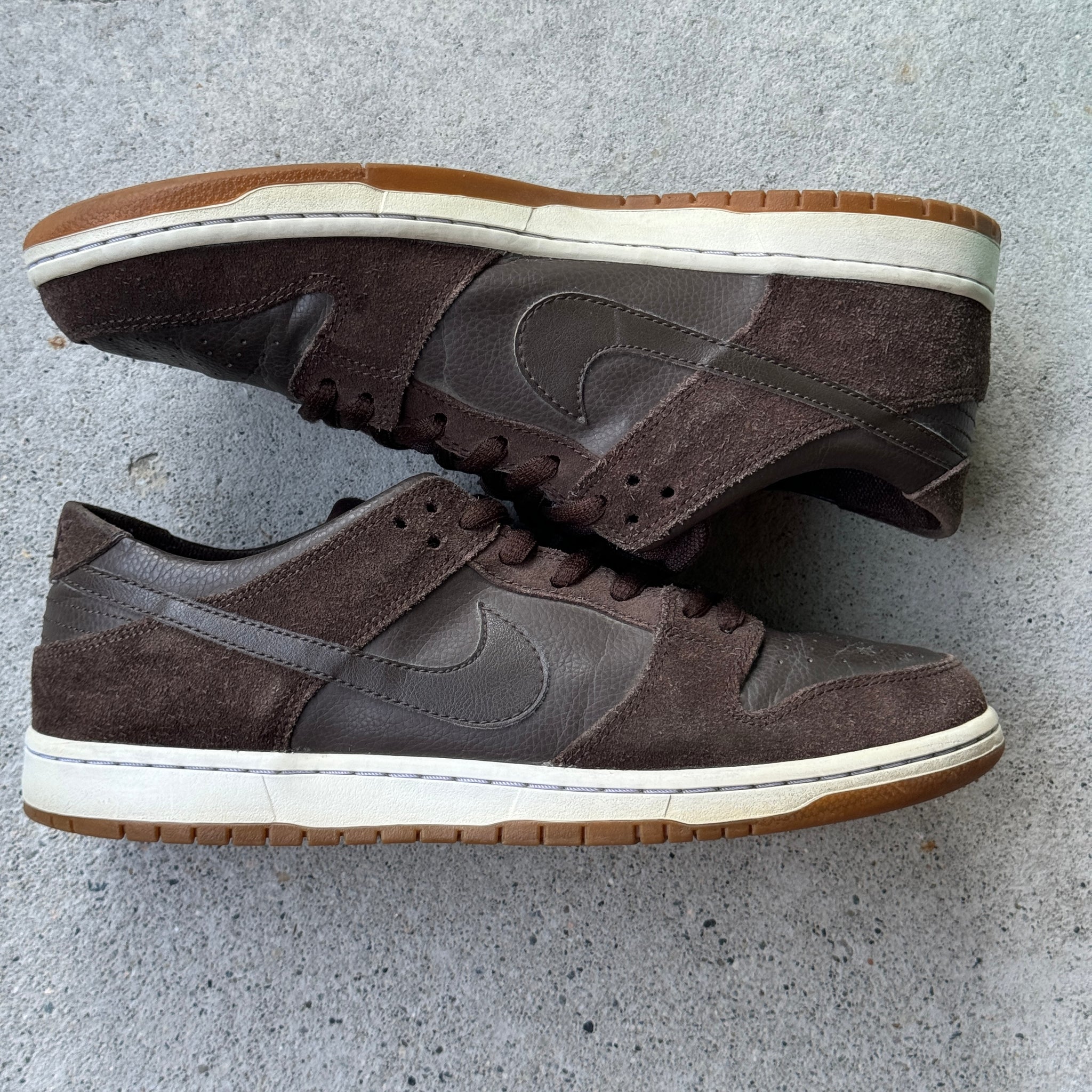 11.5 US - NIKE SB DUNK LOW ISHOD WAIR BAROQUE BROWN 2017