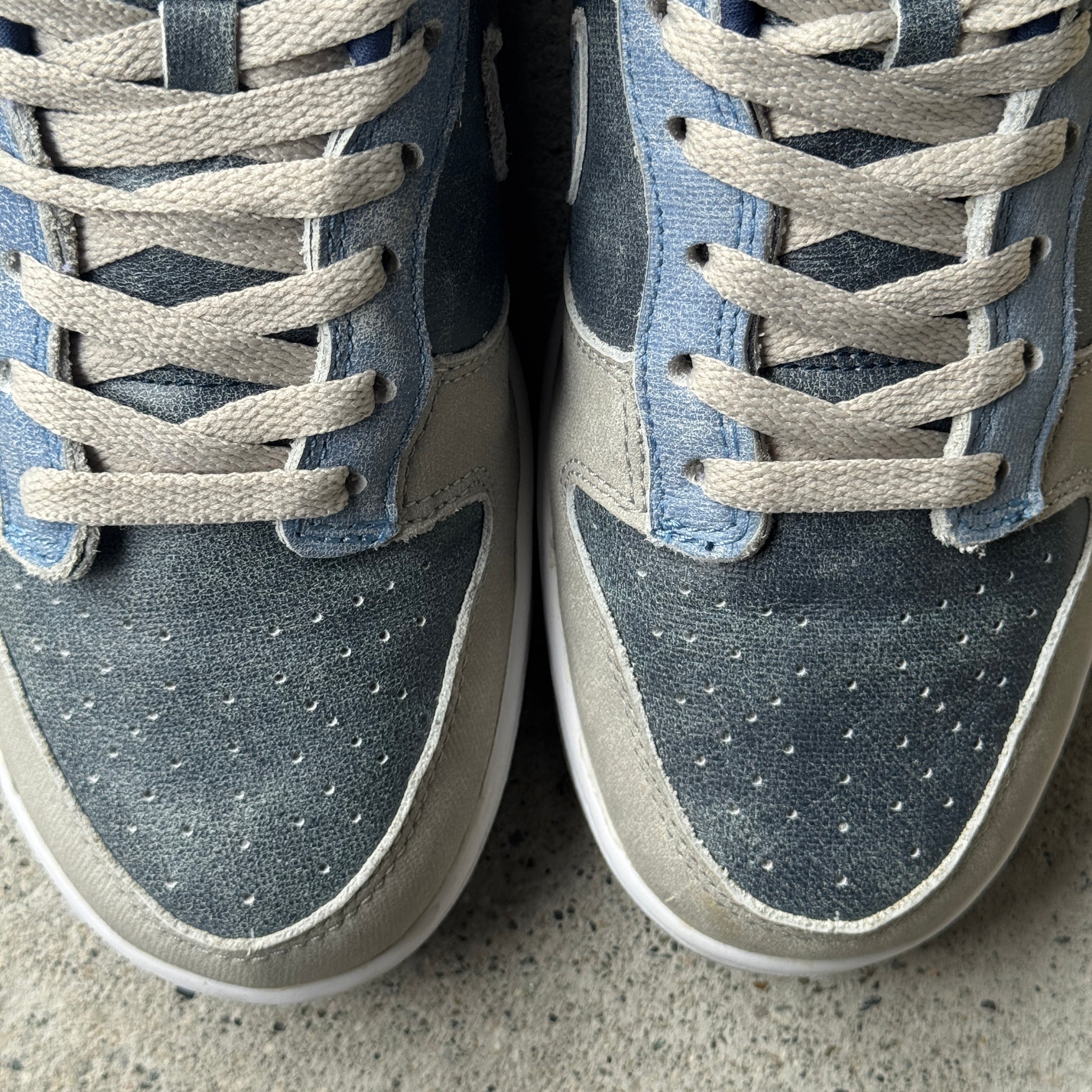9 US - NIKE DUNK LOW DIRTY DENIM W BOX 2003
