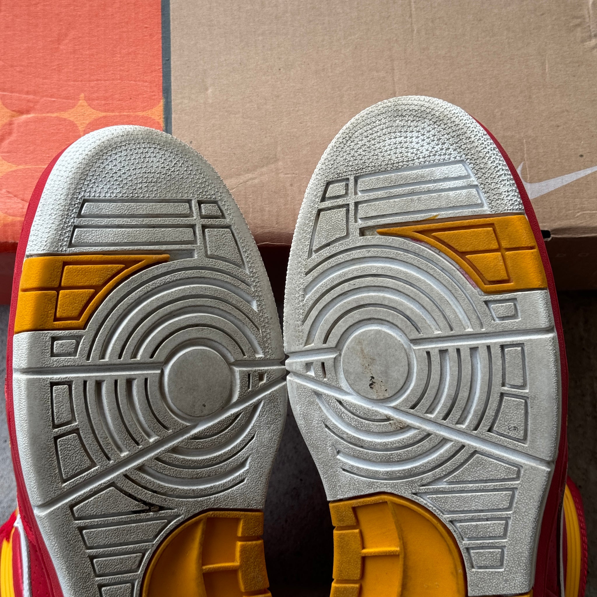 13 US - NIKE AIR FORCE 2 'THE DIRTY" W BOX 2002