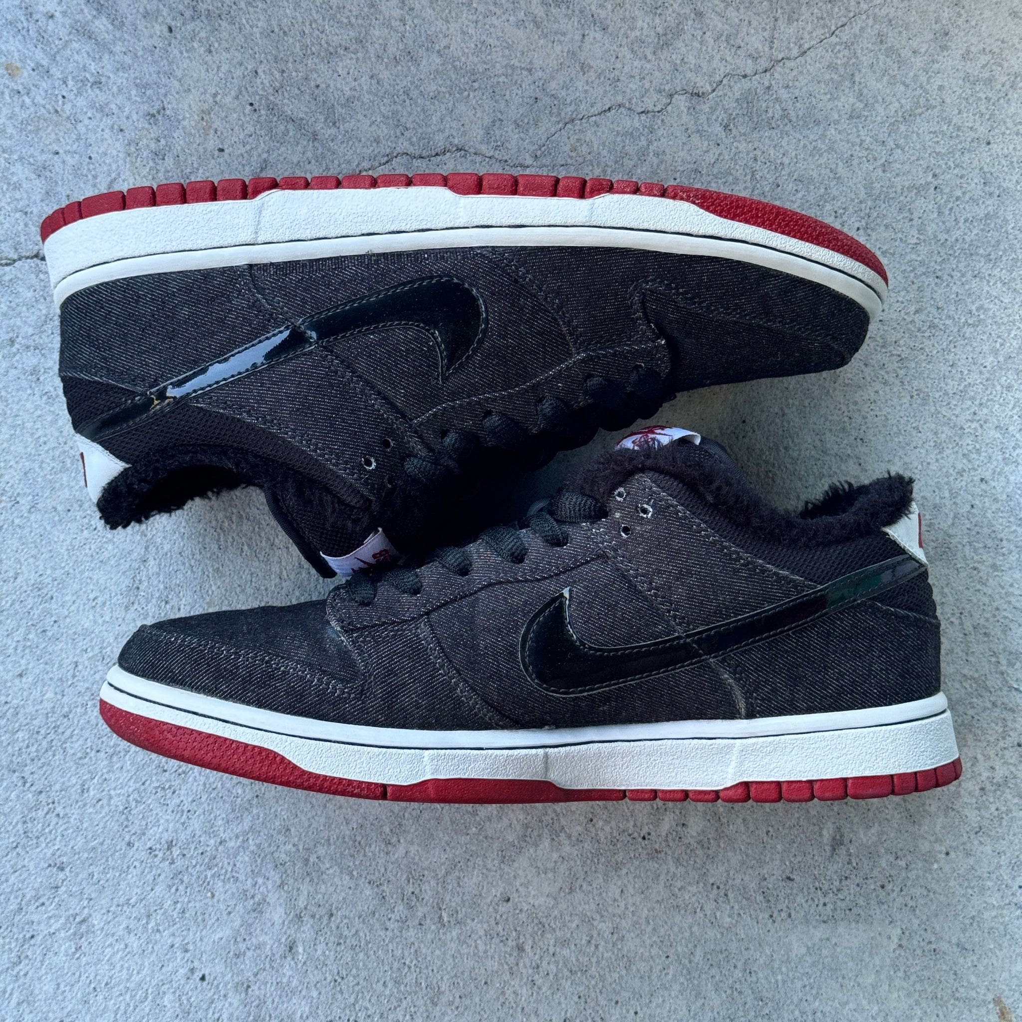 8 US - NIKE SB DUNK LOW LARRY PERKINS W BOX 2010