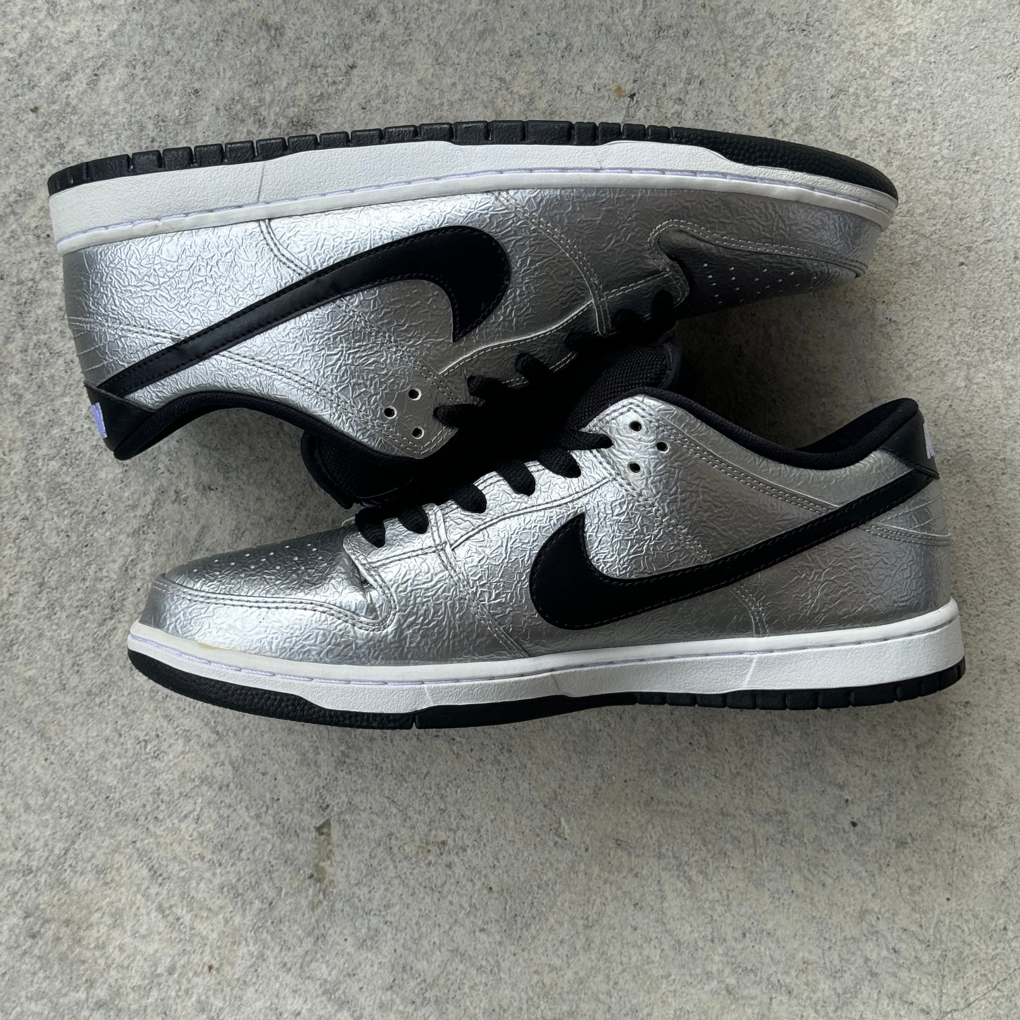 11 US - NIKE SB DUNK LOW COLD PIZZA 2016