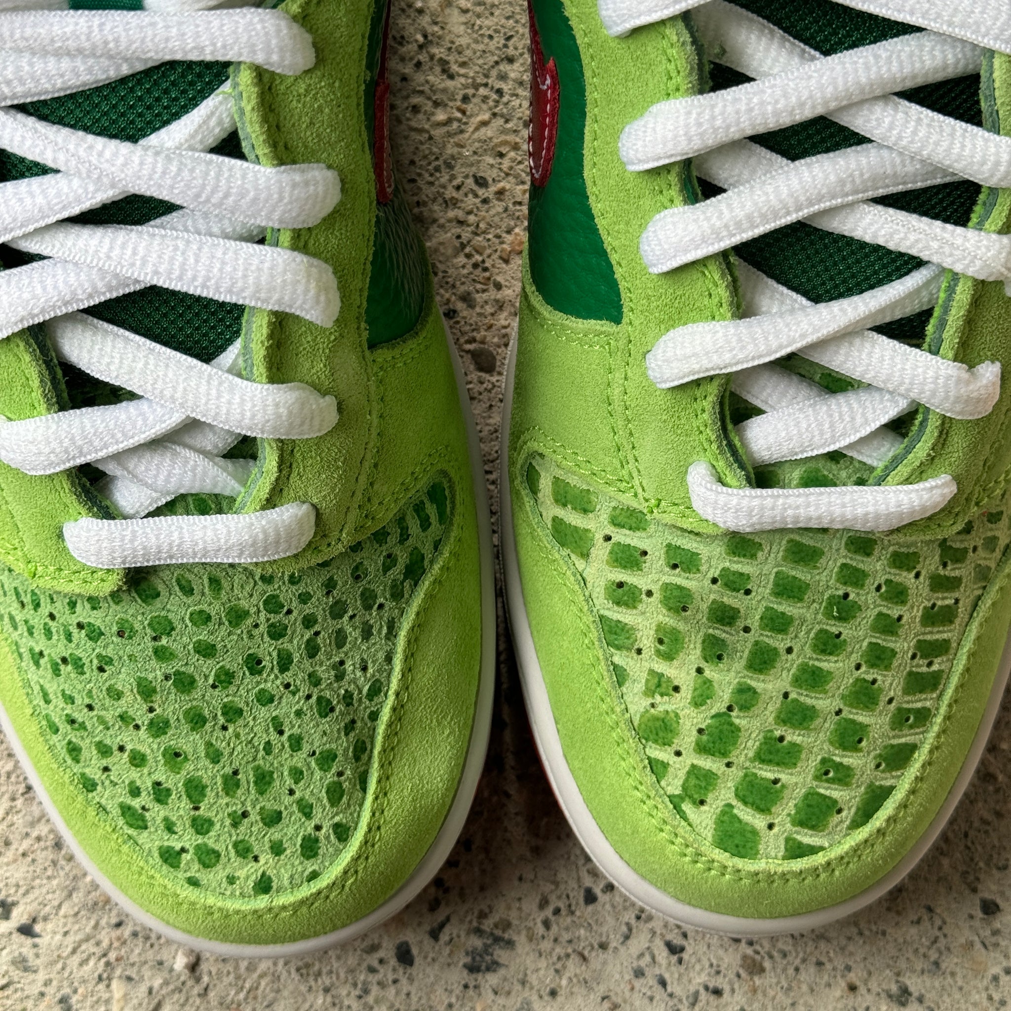8 US - DS NIKE SB DUNK HIGH DR FEELGOOD W BOX 2008