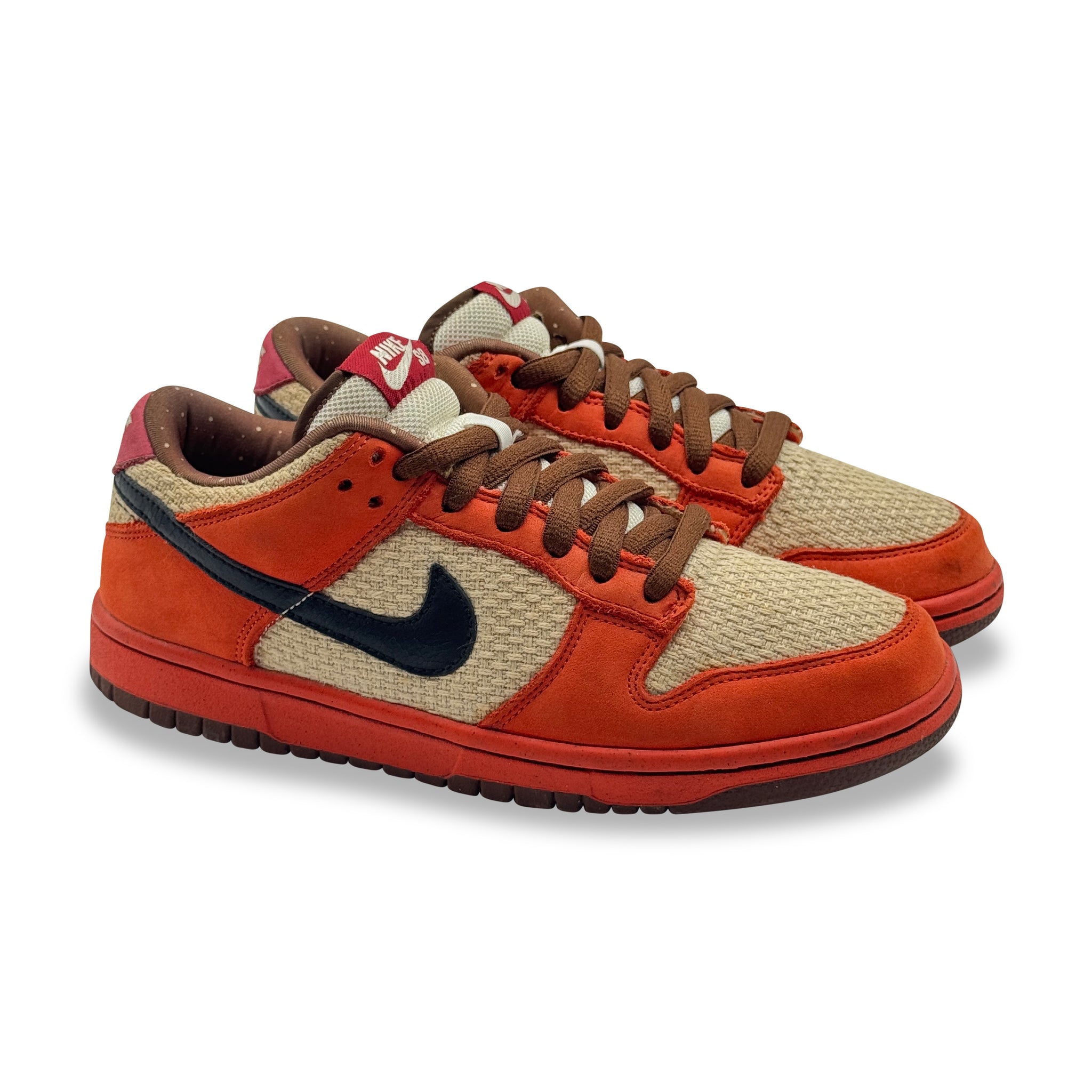 7 US - NIKE SB DUNK LOW UN-HEMP TOP RAMEN W BOX 2009