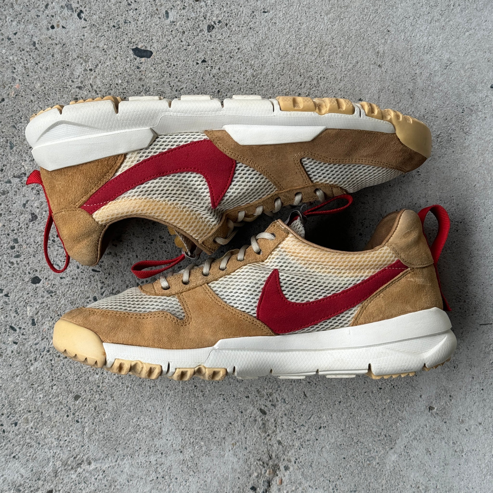 11.5 US - NIKE MARS YARD 2.0 TOM SACHS SPACE CAMP W BOX 2017
