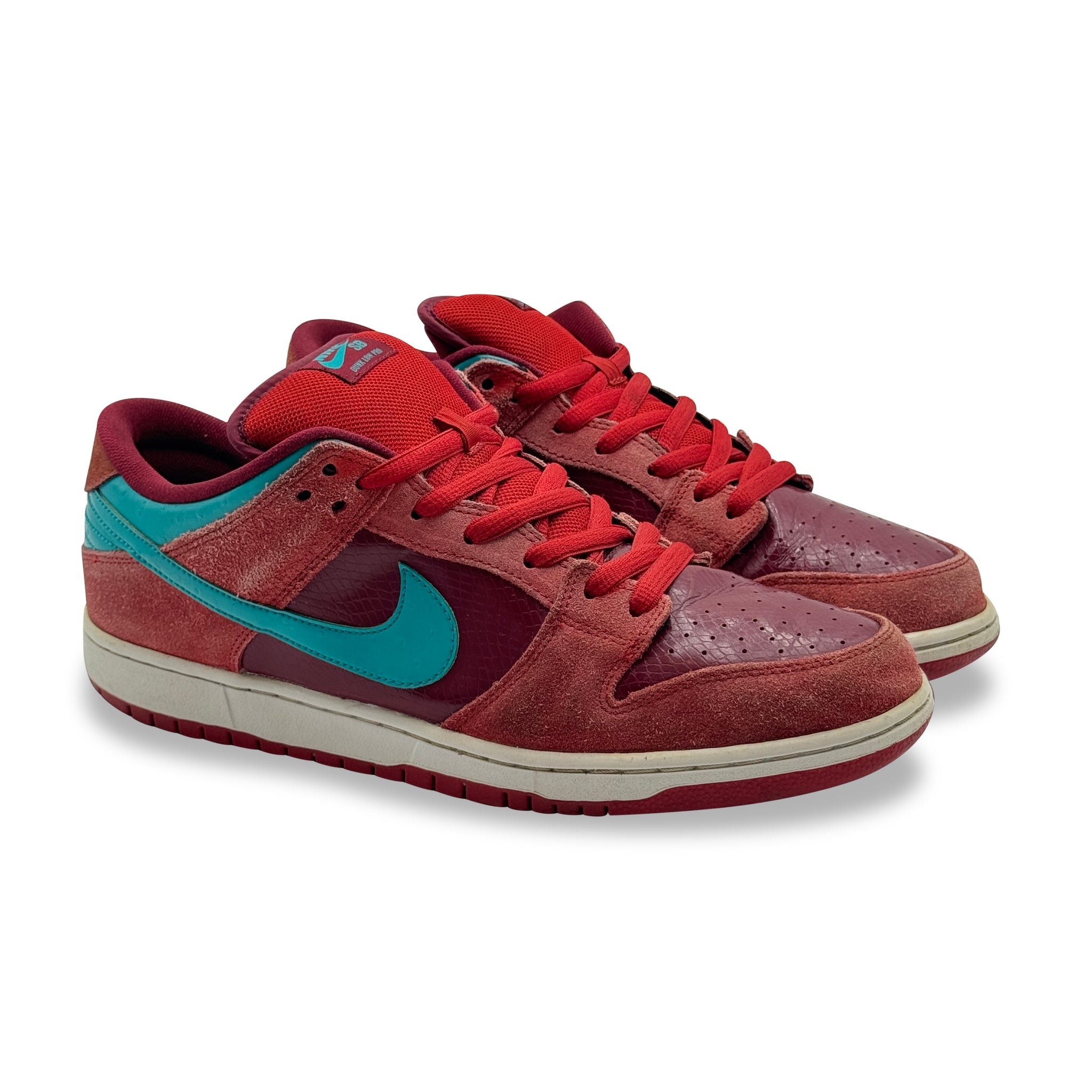 13 US - NIKE SB DUNK LOW BRICKHOUSE 2013