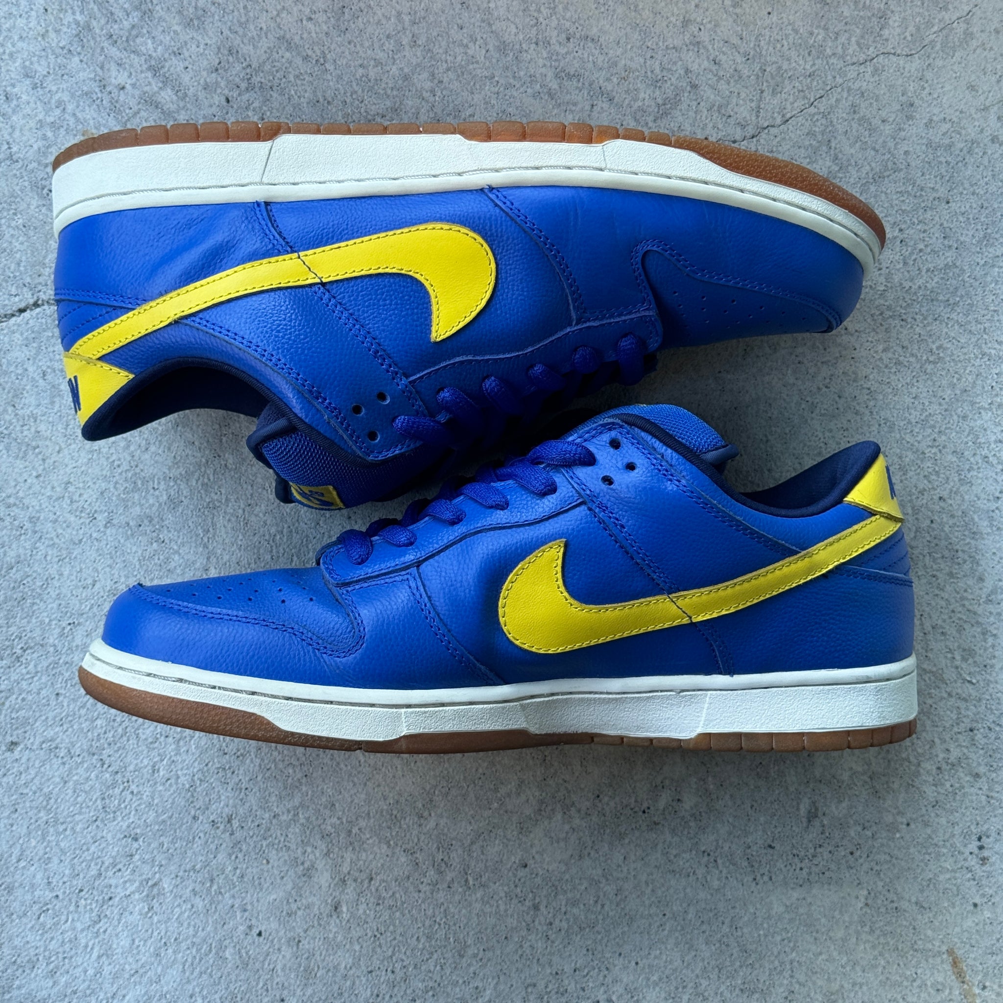 12 US - NIKE SB DUNK LOW BOCA JUNIORS W BOX 2005