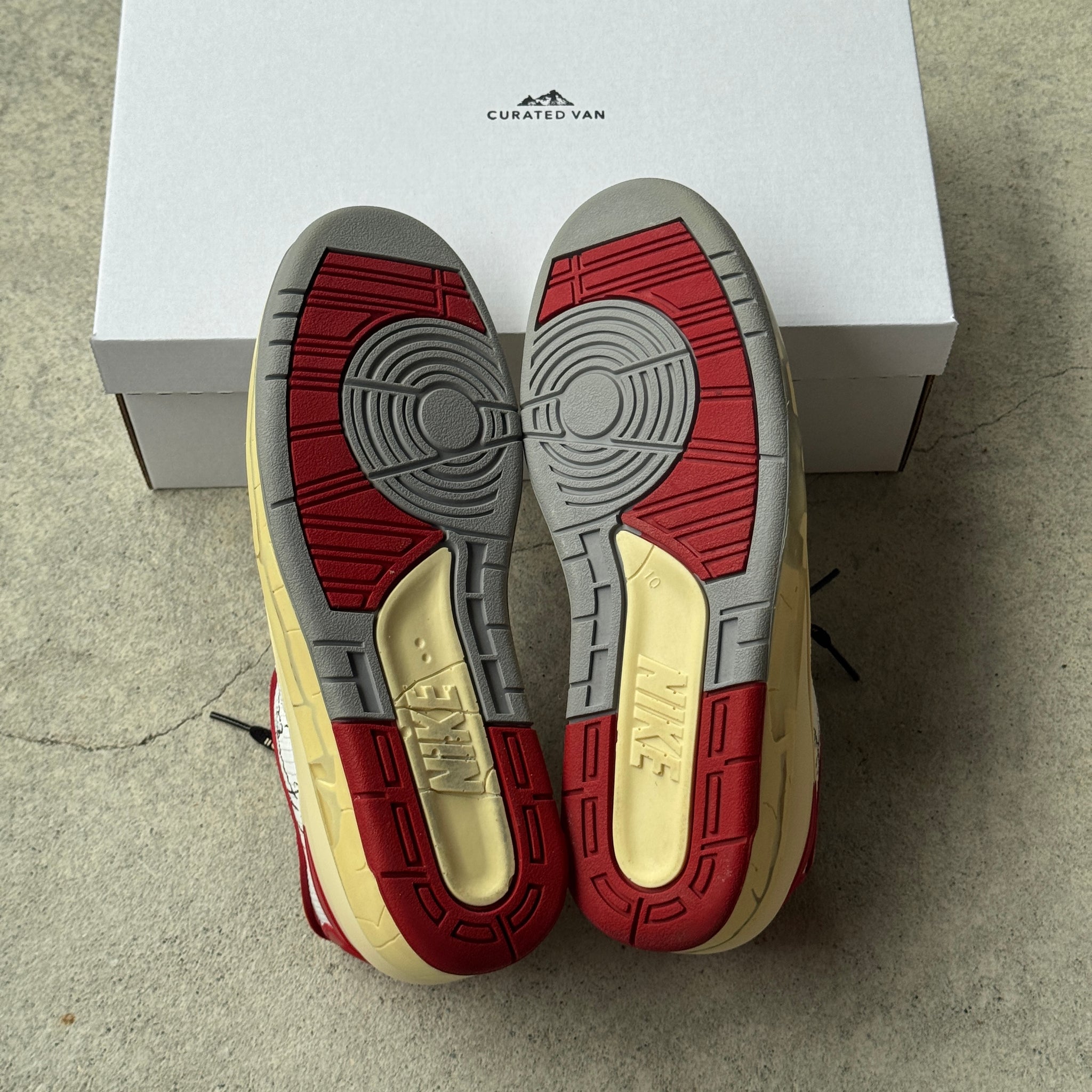 10 US - JORDAN 2 SP OFF WHITE WHITE VARISTY RED 2021