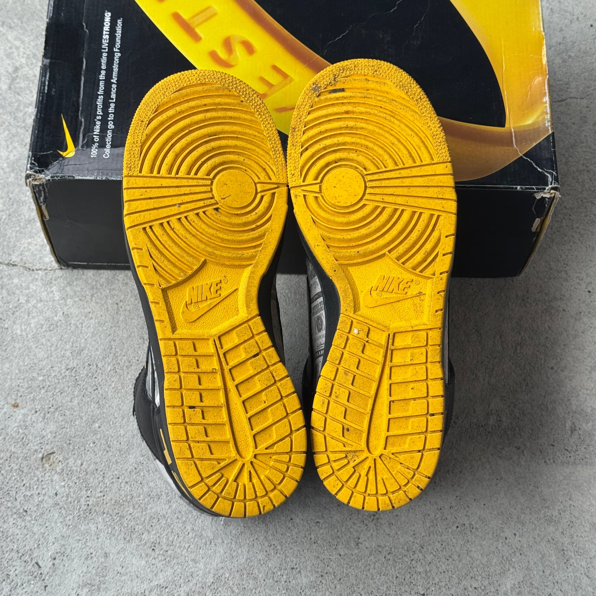 11 US - NIKE DUNK HIGH SUPREME LAF FLOM W BOX 2009