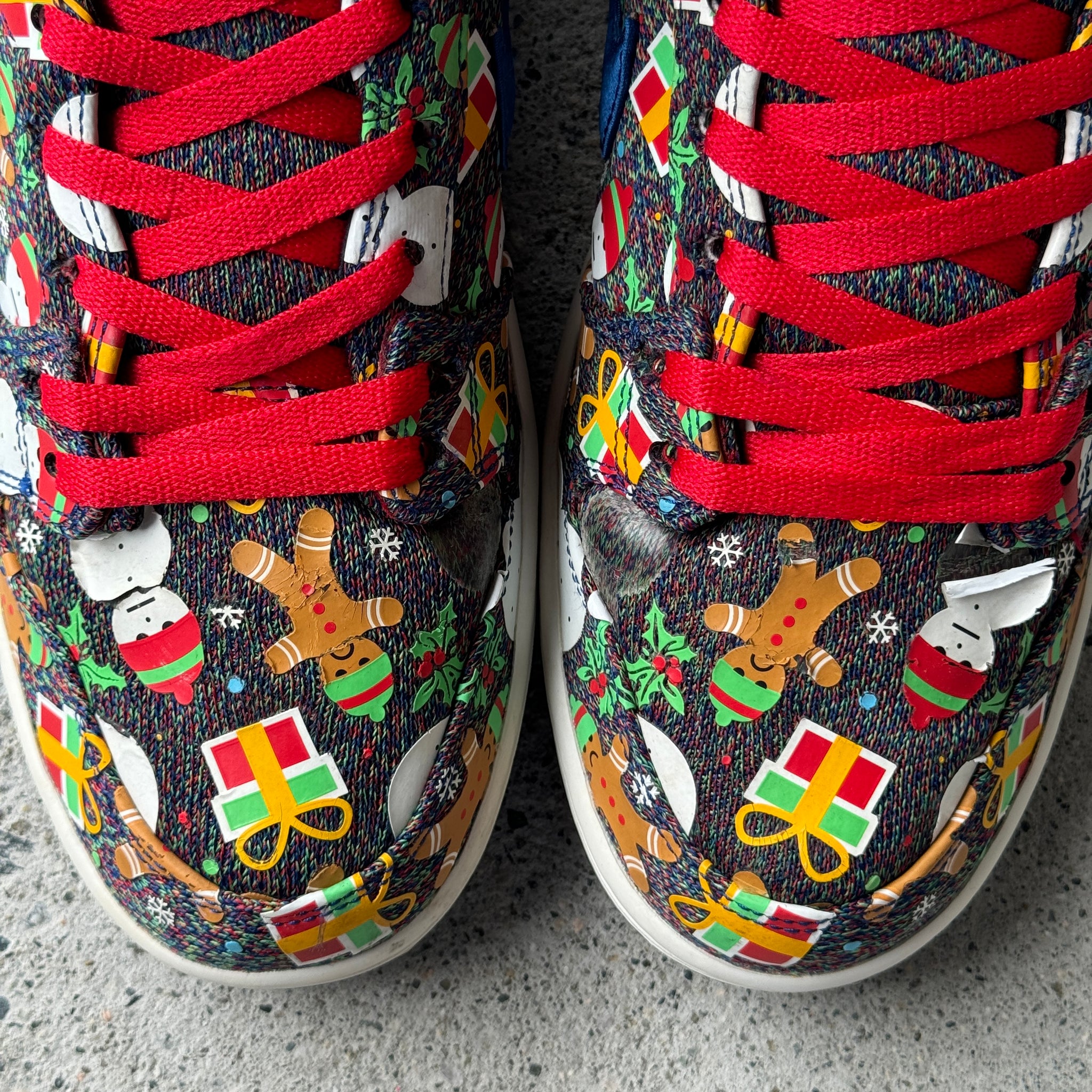 10 US - NIKE SB DUNK HIGH CONCEPTS UGLY CHRISTMAS SWEATER 2017