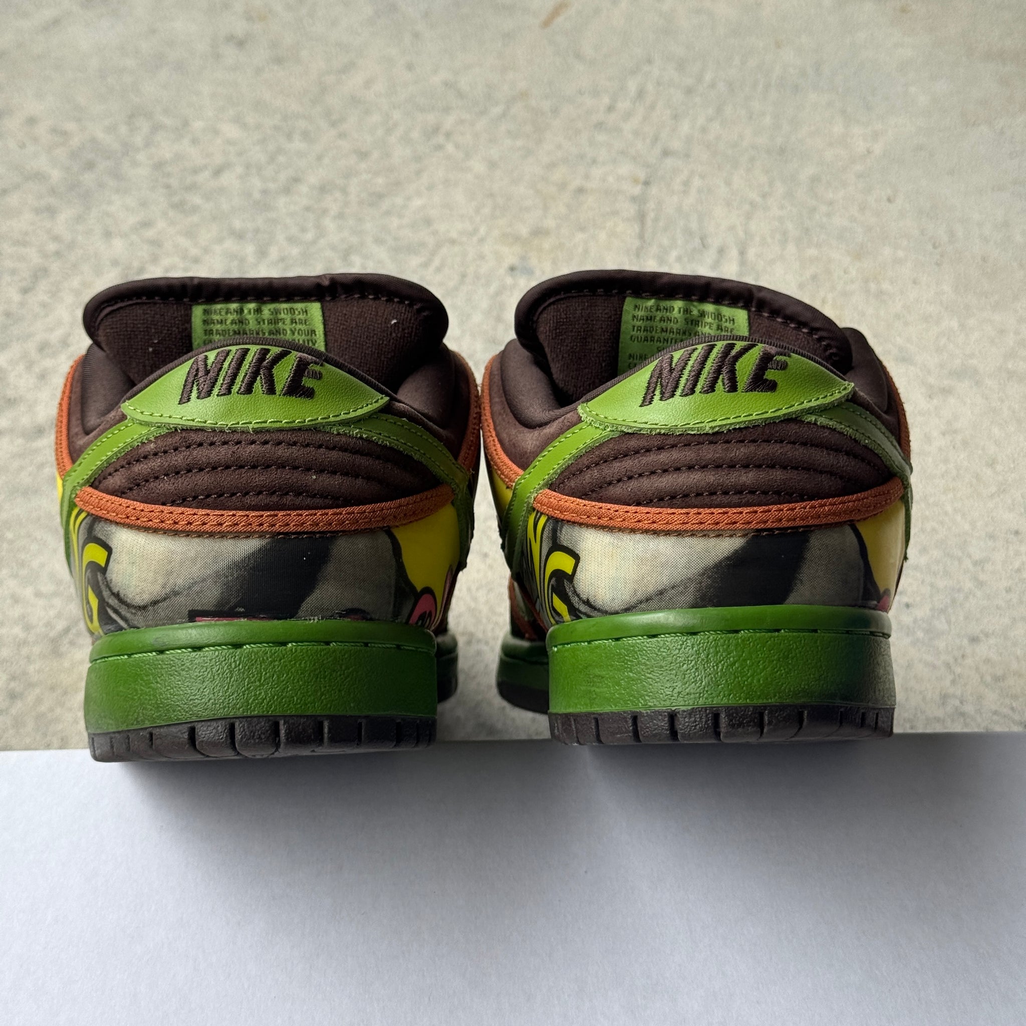 9 US - NIKE SB DUNK LOW DE LA SOUL 2015