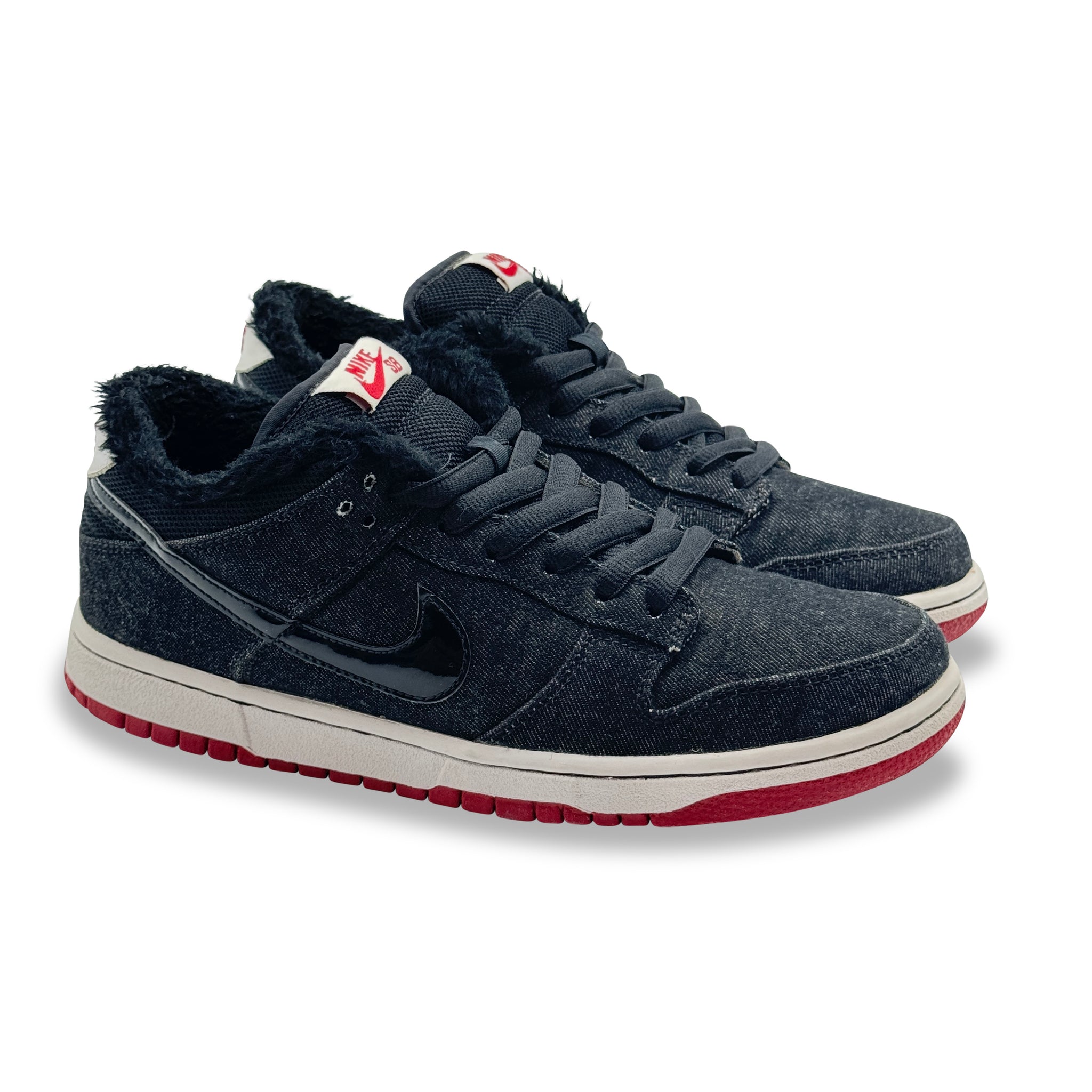 8 US - NIKE SB DUNK LOW LARRY PERKINS W BOX 2010