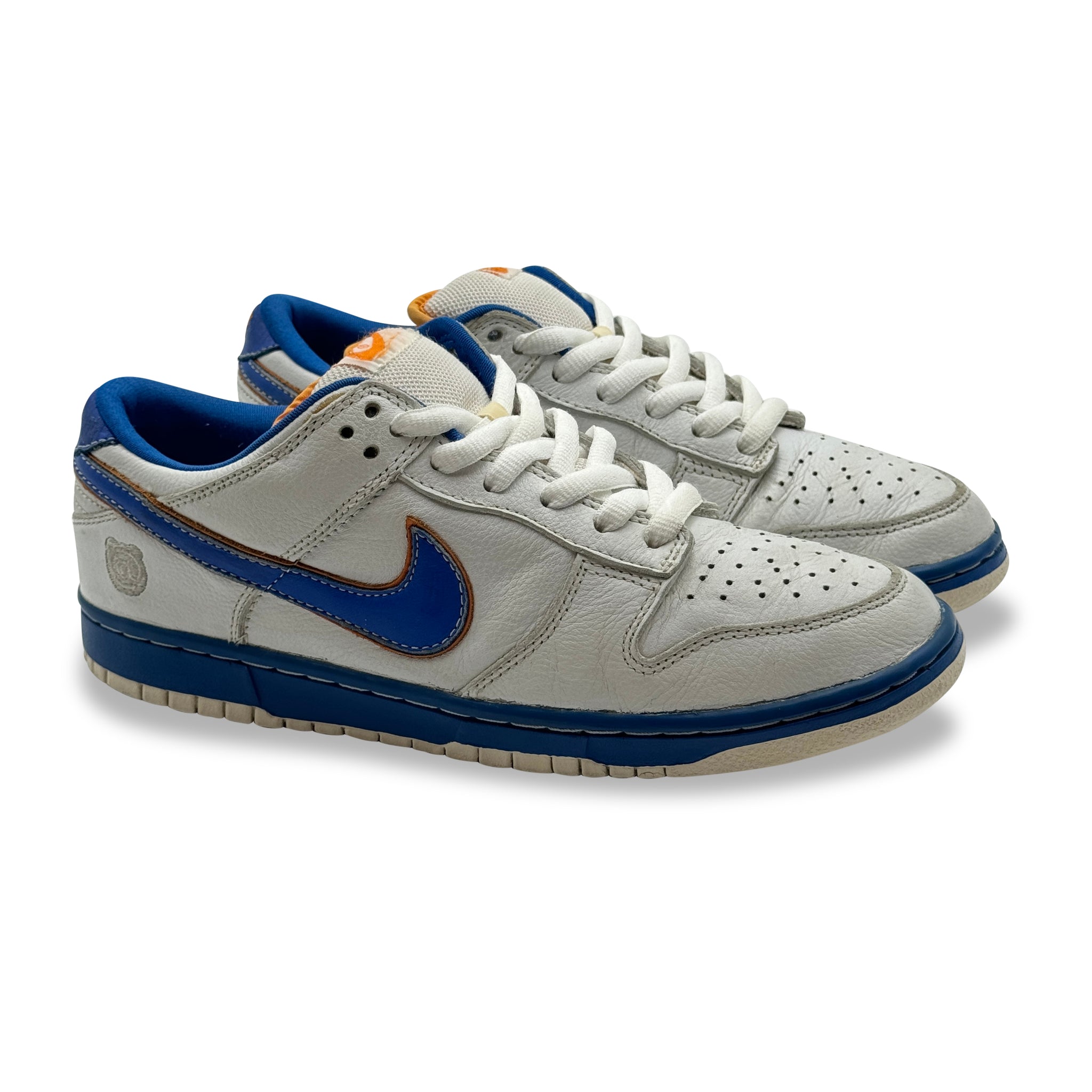 8.5 US - NIKE SB DUNK LOW MEDICOM 1 2004 W BOX