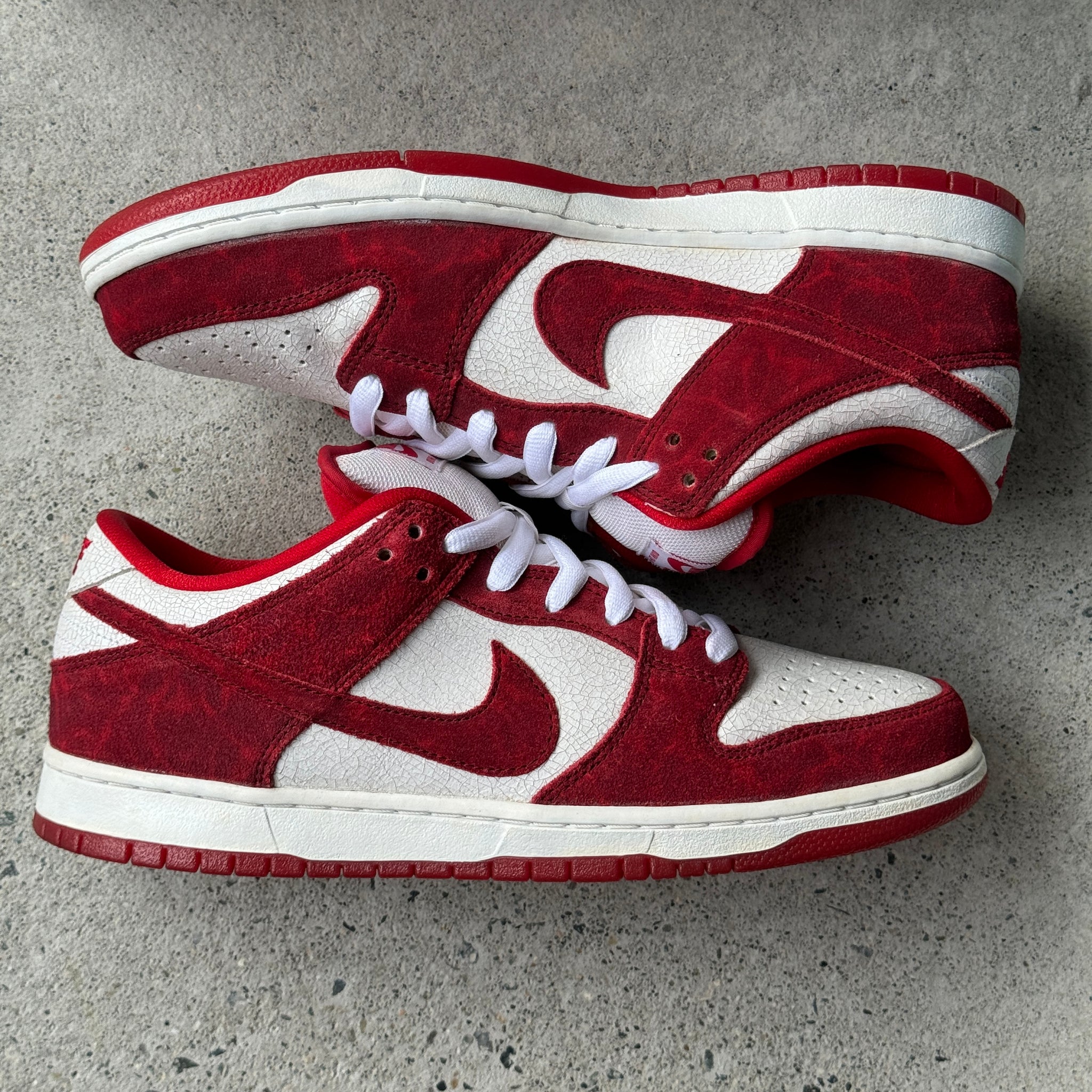 11 US - NIKE SB DUNK LOW VALENTINES 2014