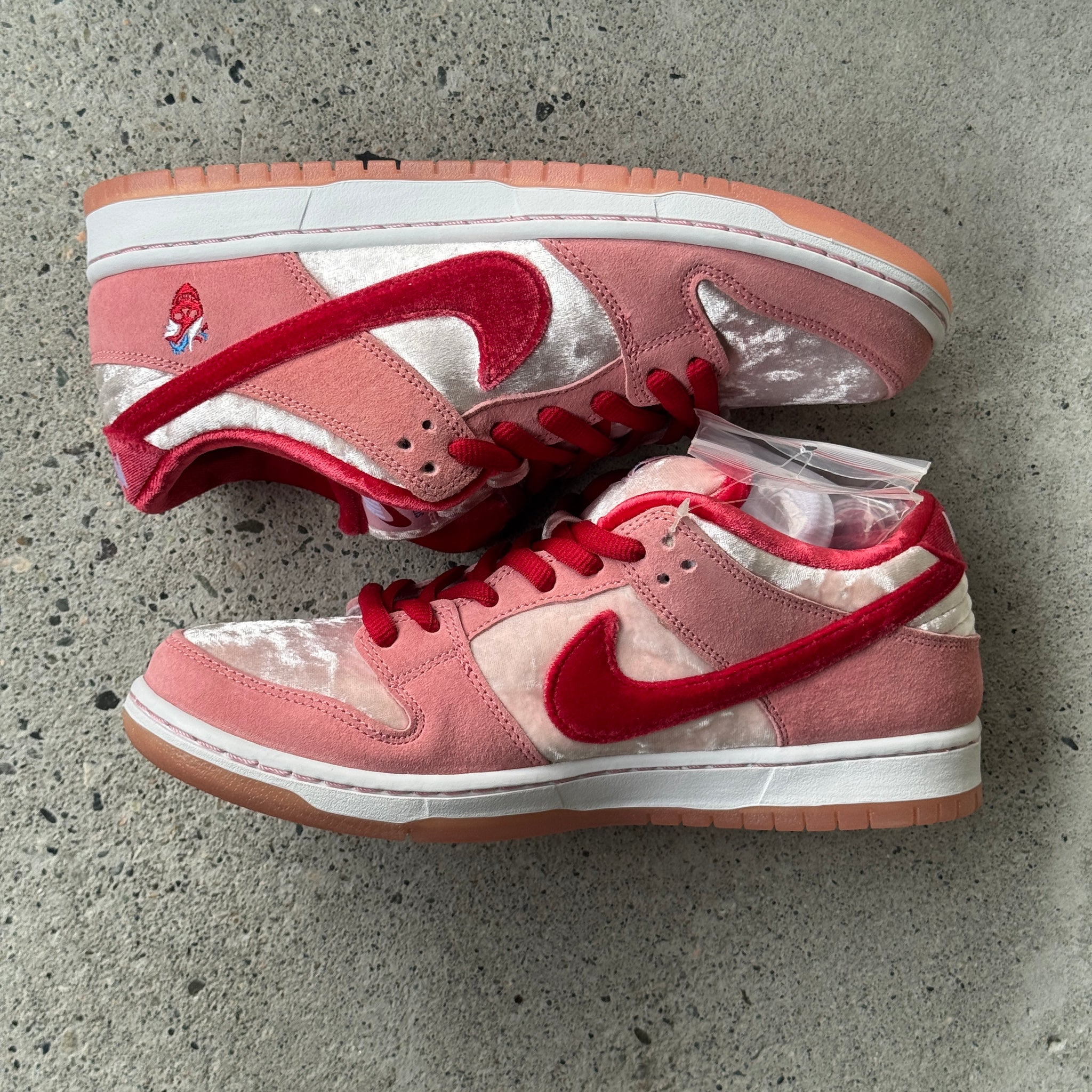 8 US - DS NIKE SB DUNK LOW STRANGELOVE W BOX 2020