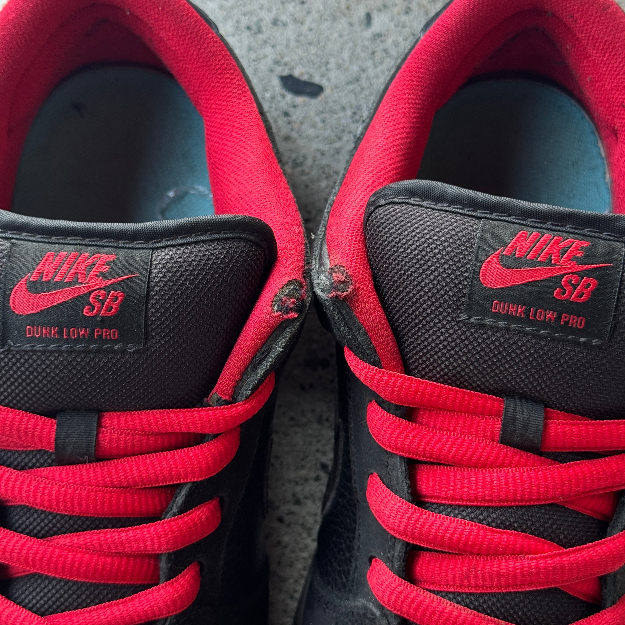 11 US - NIKE SB DUNK LOW BLACK CEMENT 2014