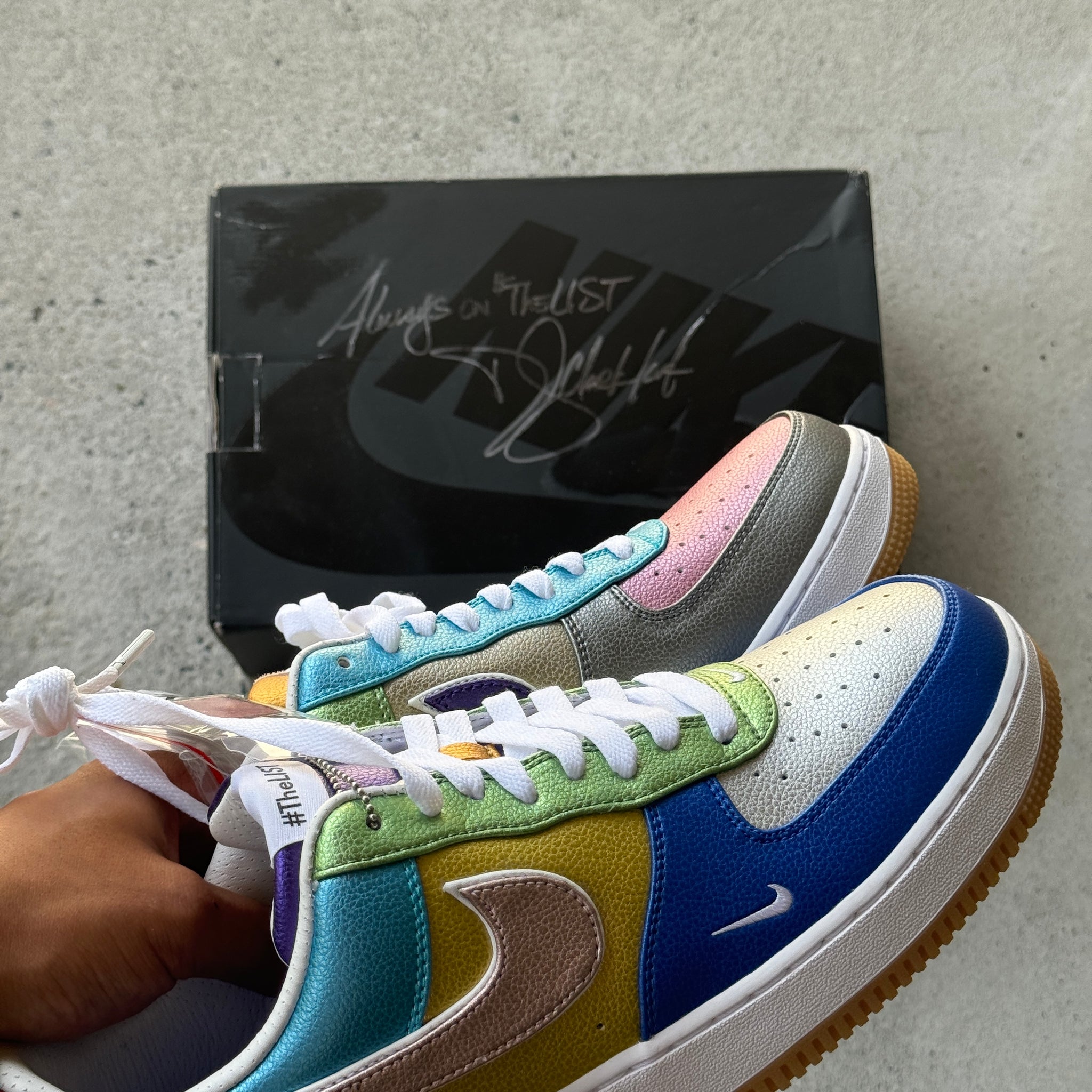 10.5 US - DS NIKE AIR FORCE 1 DJ CLARK KENT "THE LIST" F&F SAMPLE W BOX 2023