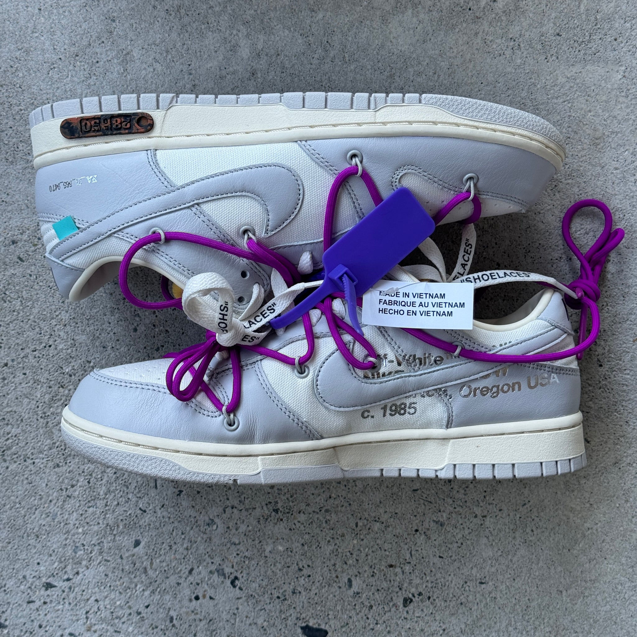 9 US - DS NIKE DUNK LOW OFF WHITE LOT 28 2021
