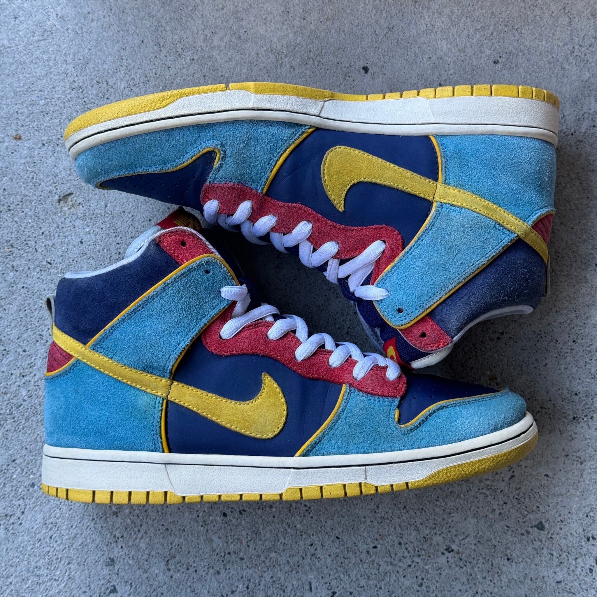 9.5 US - NIKE SB DUNK HIGH PACMAN 2009