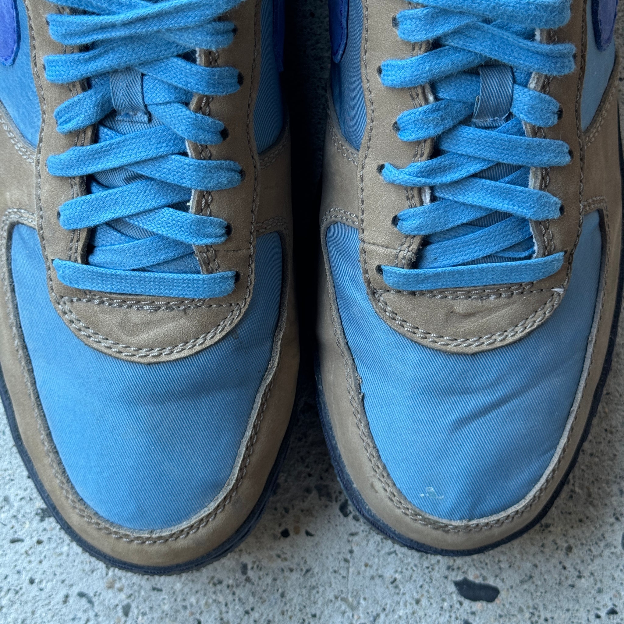 13 US - NIKE AIR FORCE 1 STASH 2006