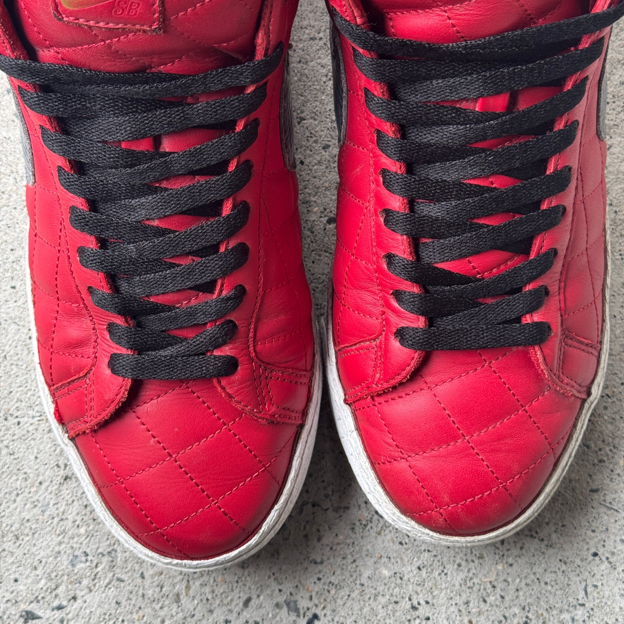 11 US - NIKE SB BLAZER SUPREME RED W BOX 2006