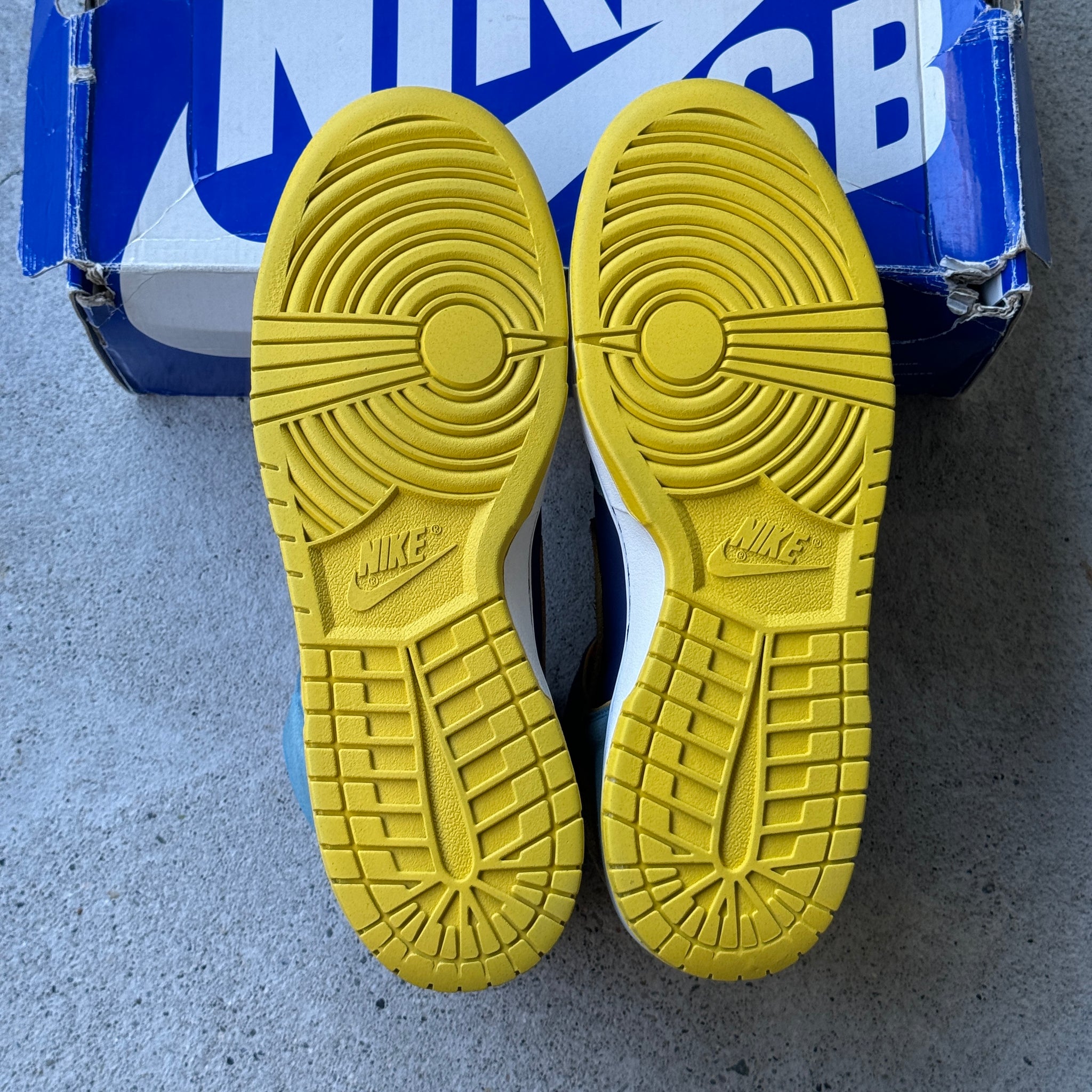 11.5 US - NIKE SB DUNK HIGH PACMAN W BOX 2009