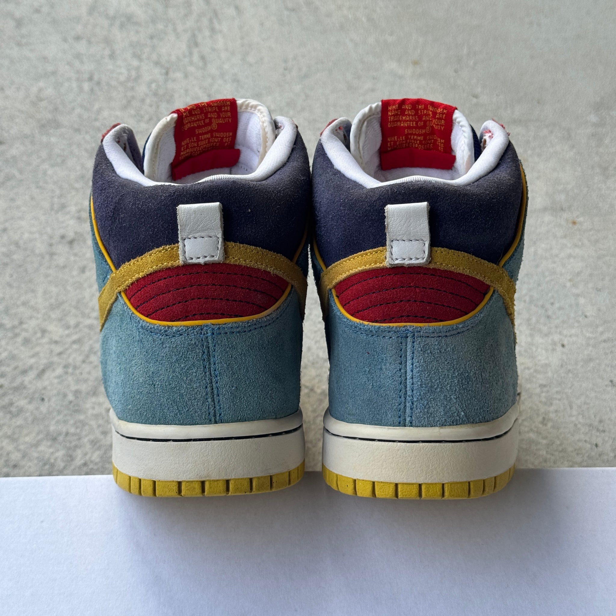 8.5 US - NIKE SB DUNK HIGH PACMAN 2009