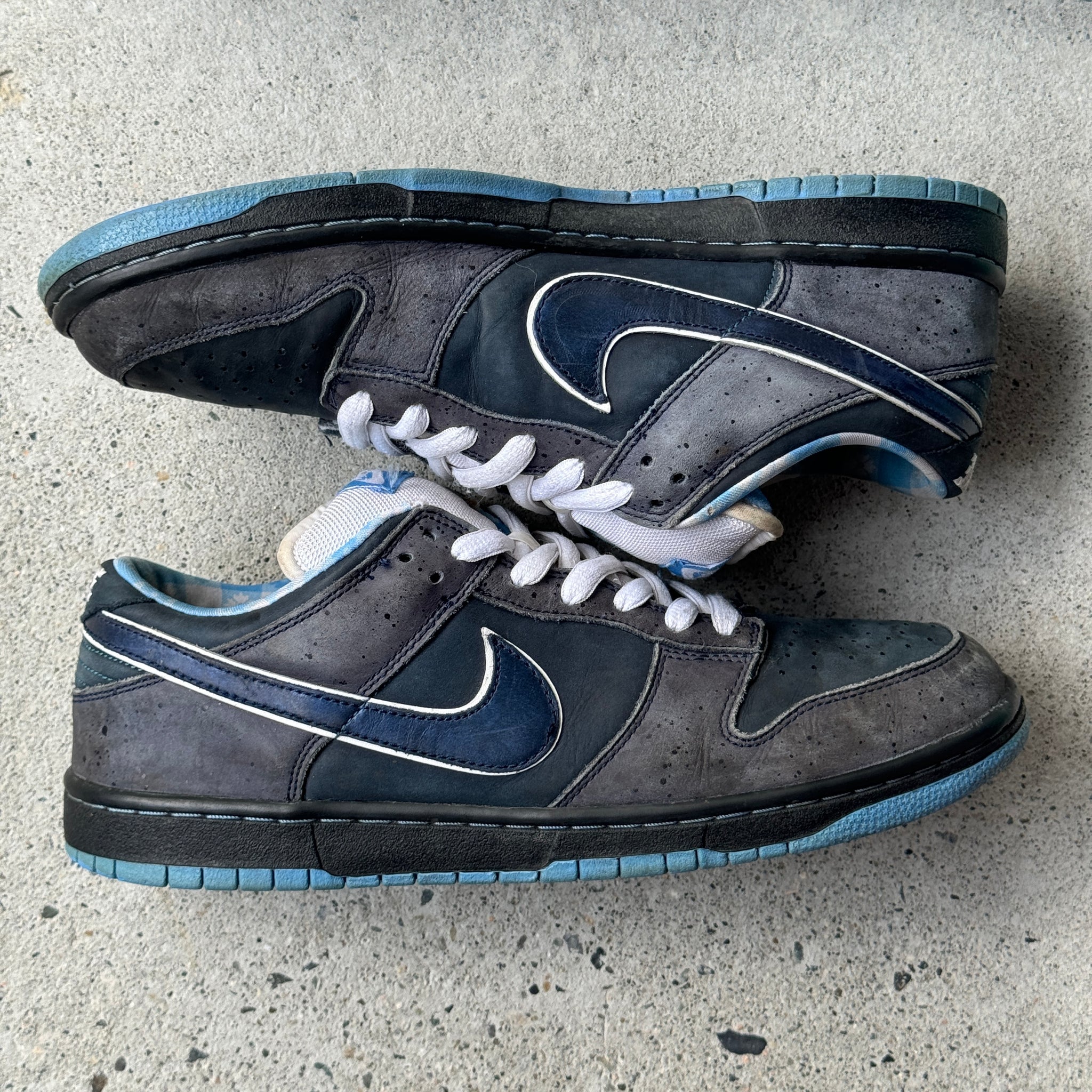 11.5 US - NIKE SB DUNK LOW BLUE LOBSTER 2009