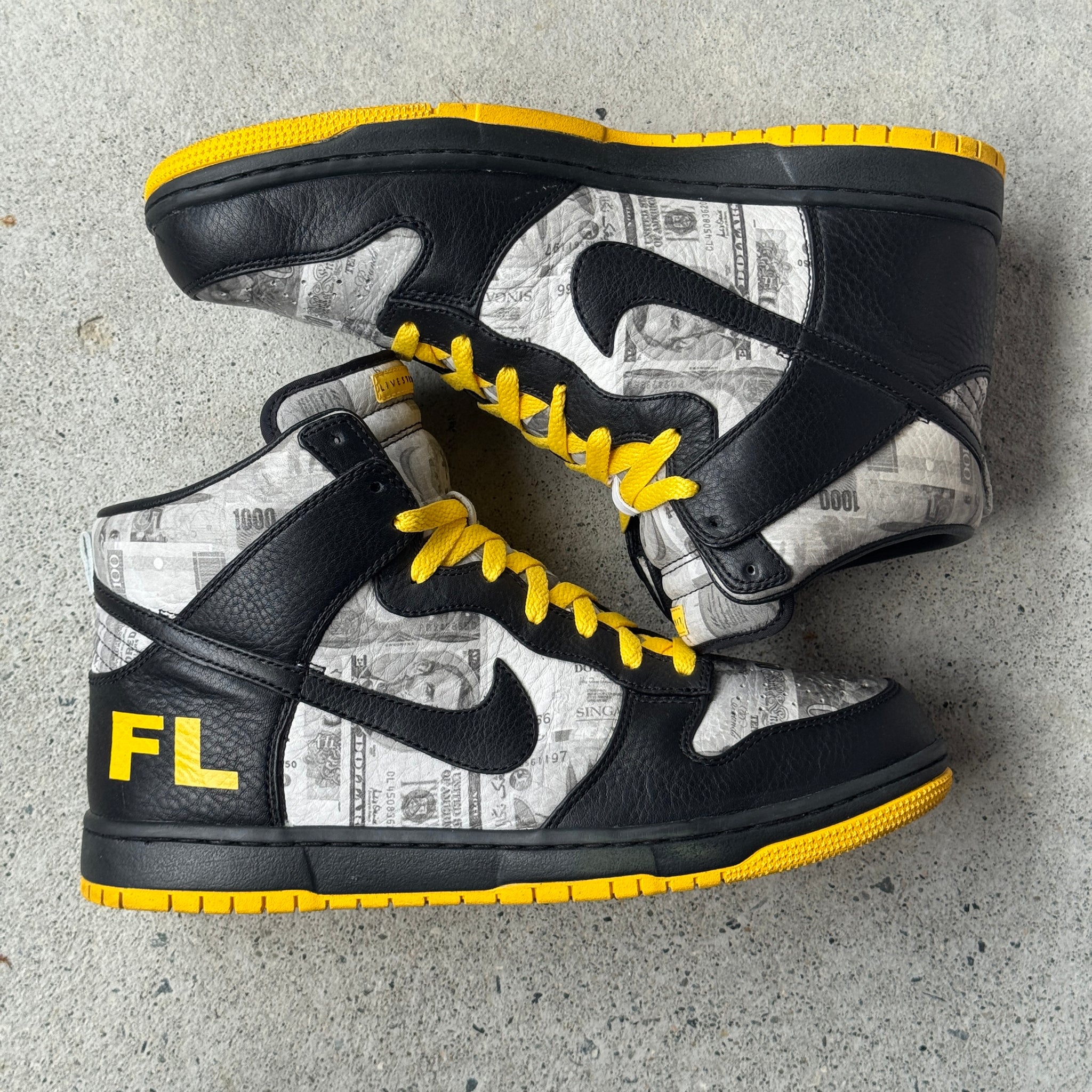 11 US - NIKE DUNK HIGH SUPREME LAF FLOM W BOX 2009