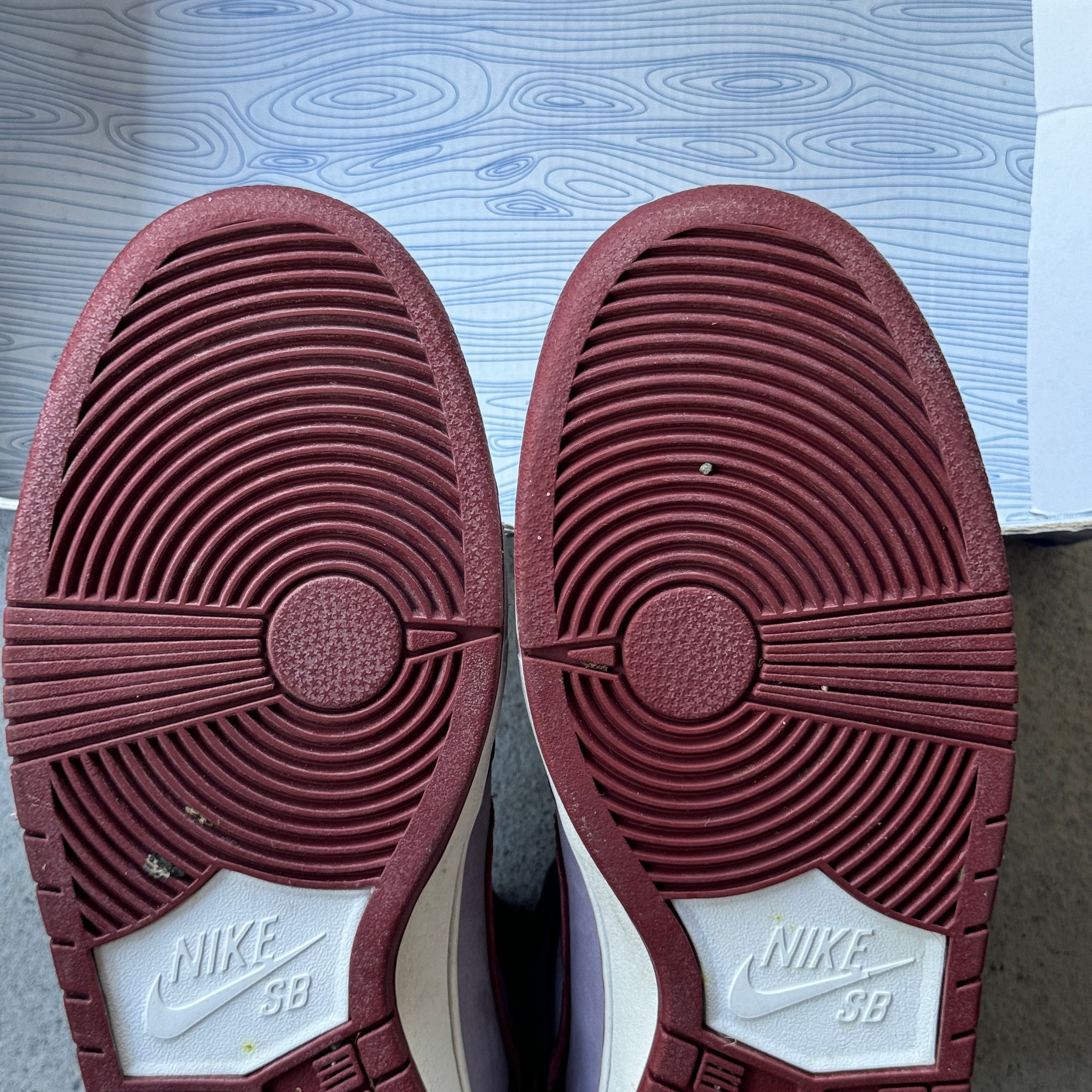 12 US - NIKE SB DUNK HIGH PLUM DAYBREAK BOX 2011