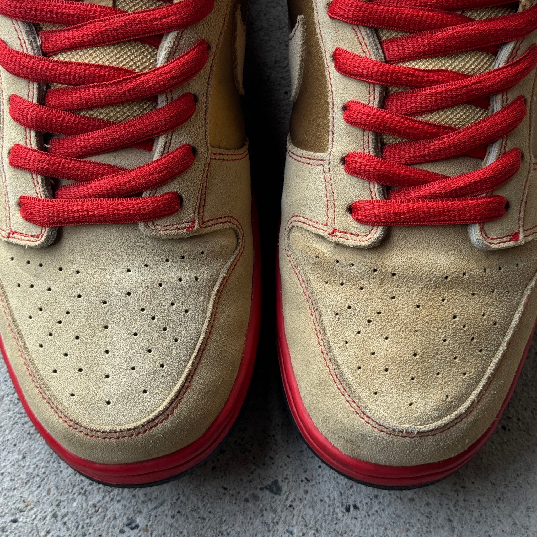 13 US - NIKE SB DUNK LOW MONEY CAT W BOX 2007