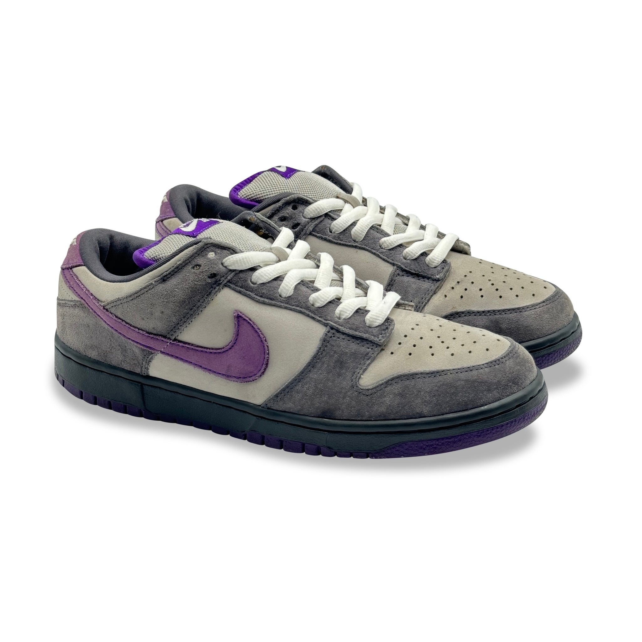 9.5 US - NIKE SB DUNK LOW PURPLE PIGEON 2006