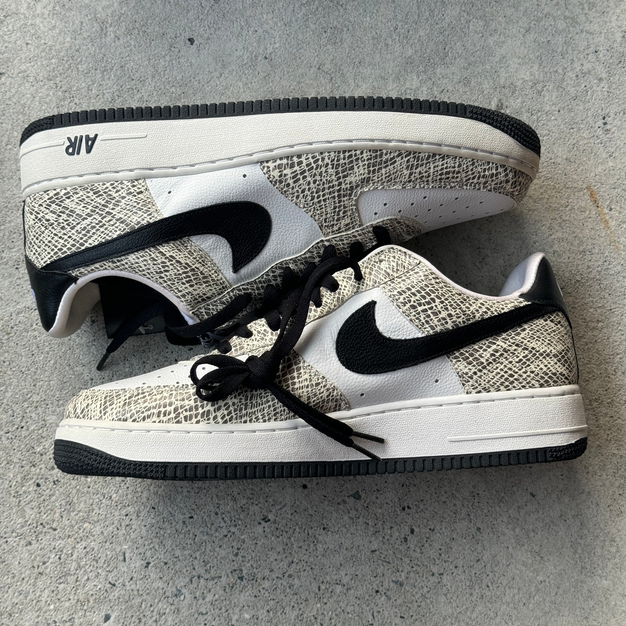12 US - DS NIKE AIR FORCE 1 COCOA W BOX 2006