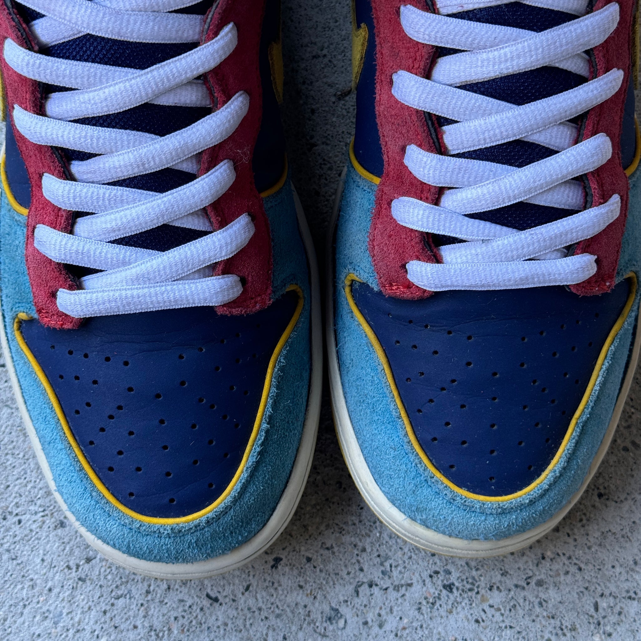 9.5 US - NIKE SB DUNK HIGH PACMAN 2009