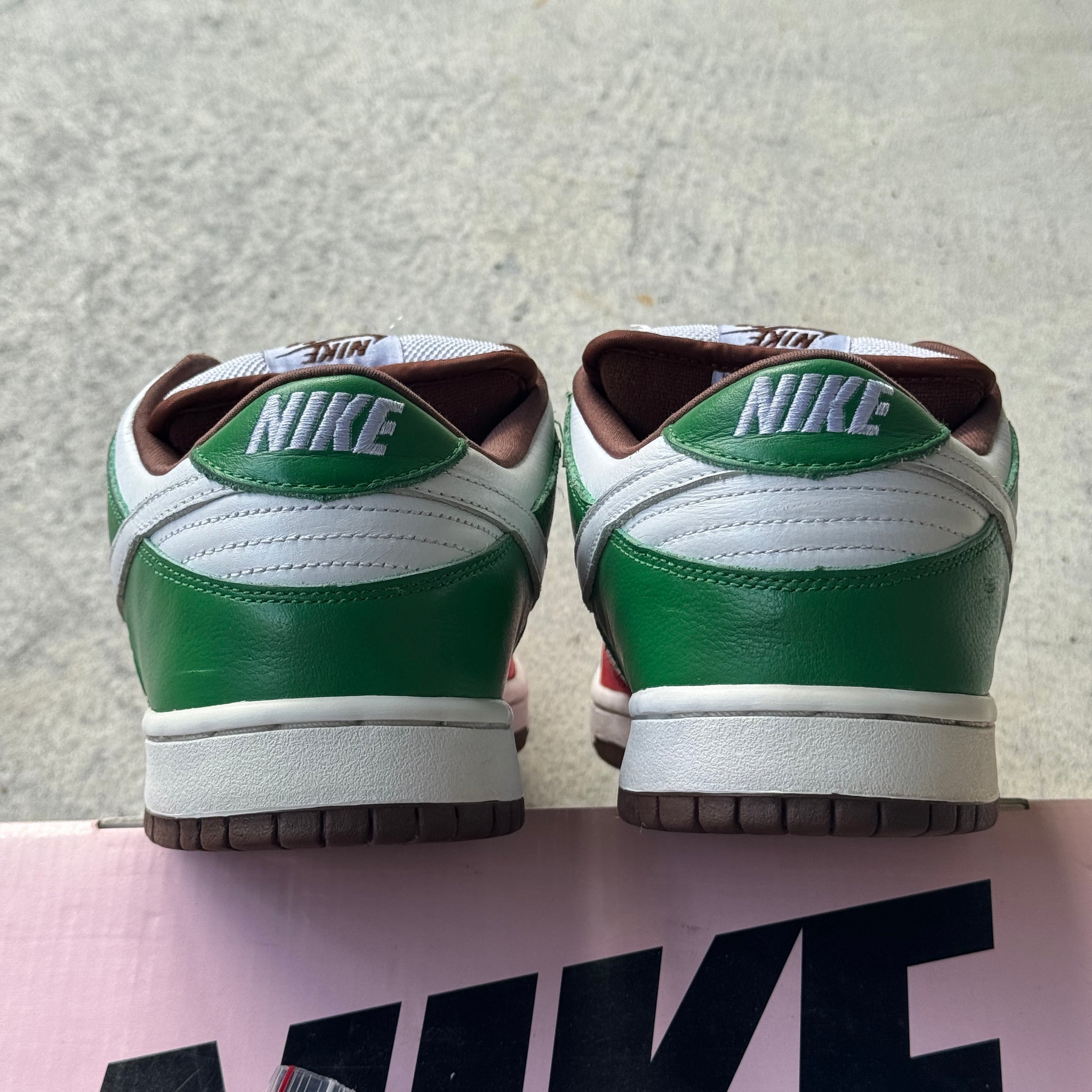 11.5 US - NIKE SB DUNK LOW CINCO DE MAYO W BOX 2005