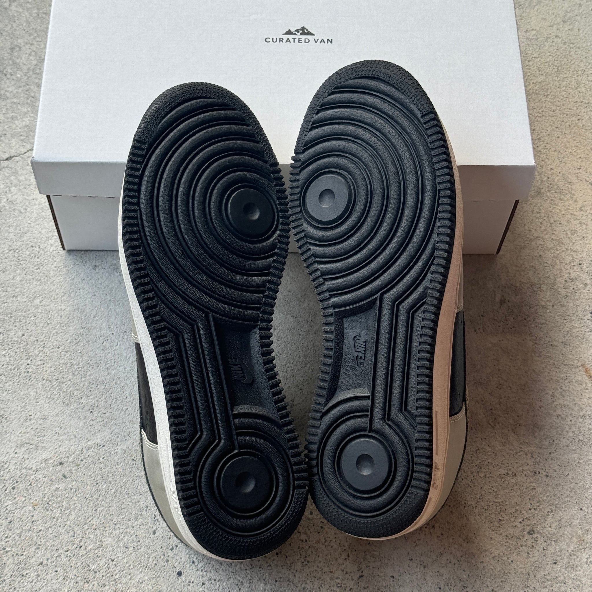 12 US - DS NIKE AIR FORCE 1 3M SNAKE 2001