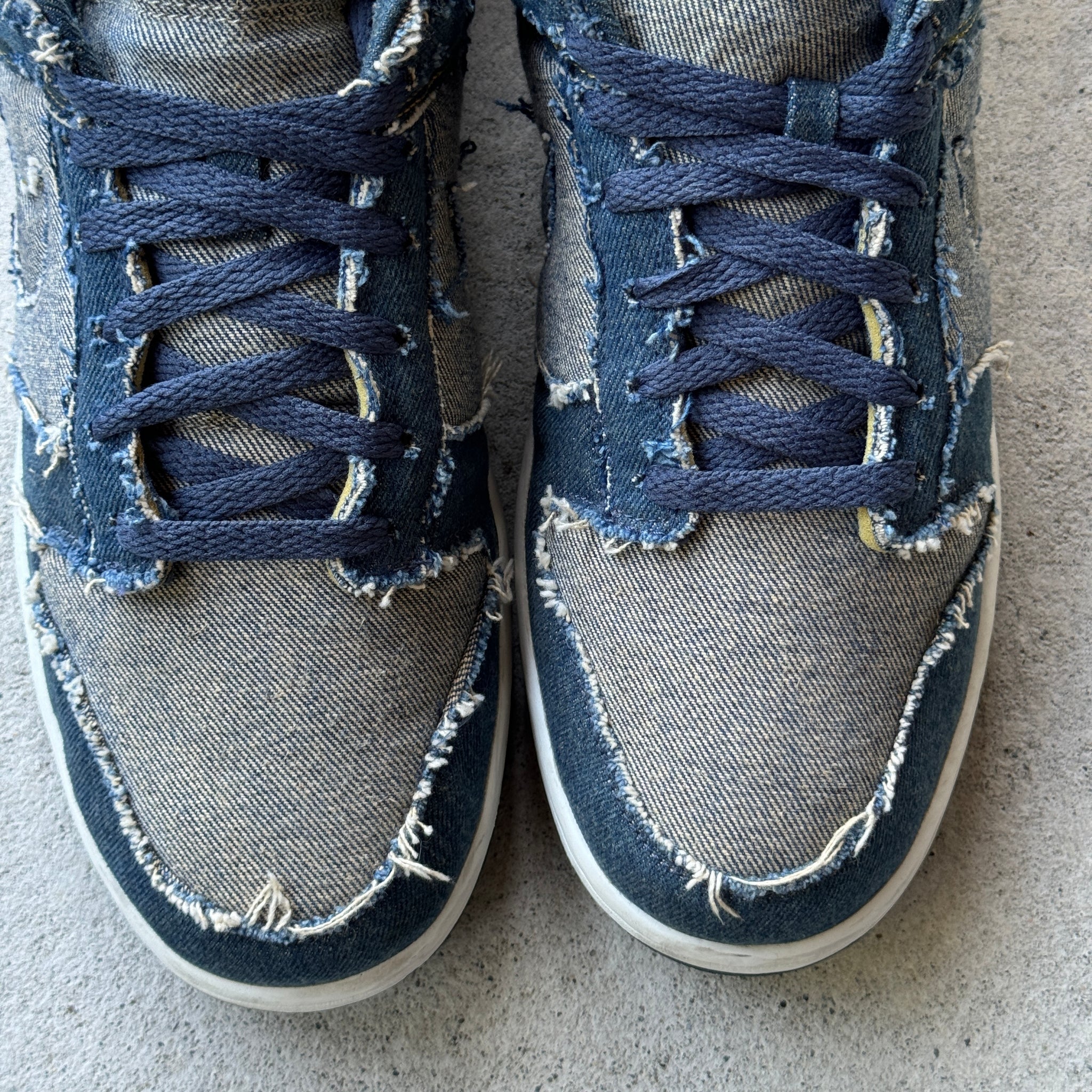 13 US - NIKE DUNK LOW CL DENIM W BOX 2006