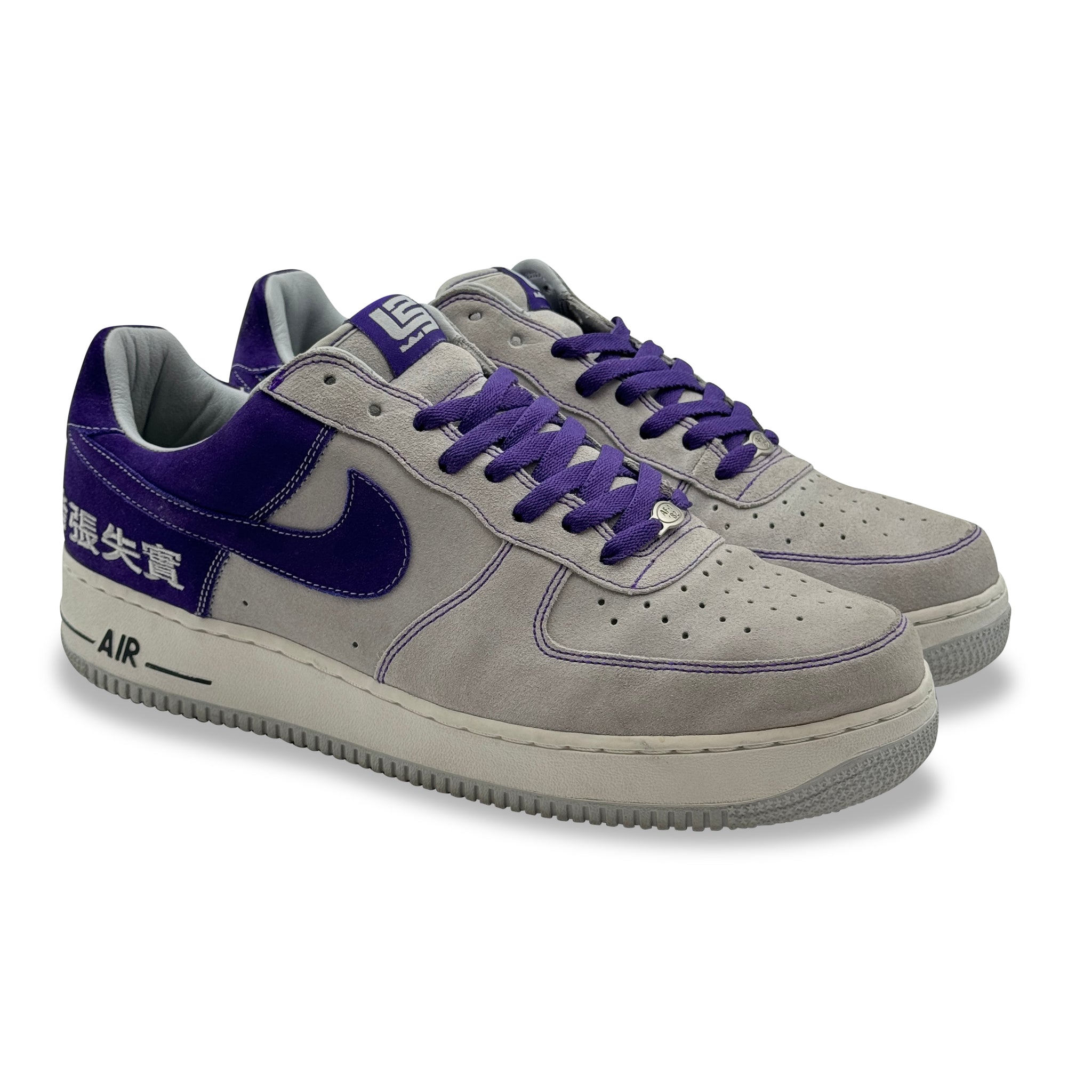 12 US - NIKE AIR FORCE 1 LEBRON CHAMBER OF FEAR "HYPE" W BOX 2005