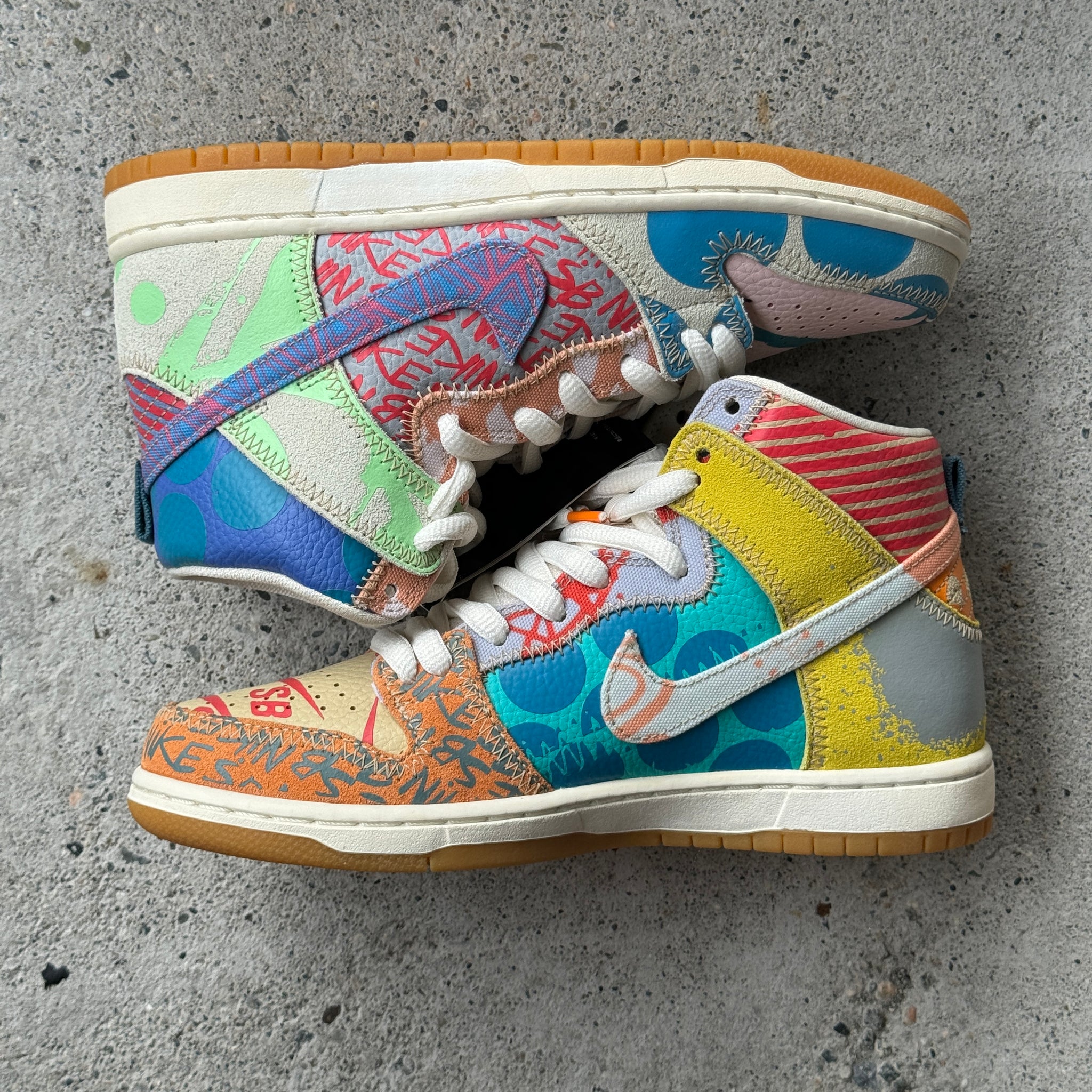 7 US - DS NIKE SB DUNK HIGH THOMAS CAMPBELL WHAT THE 2017