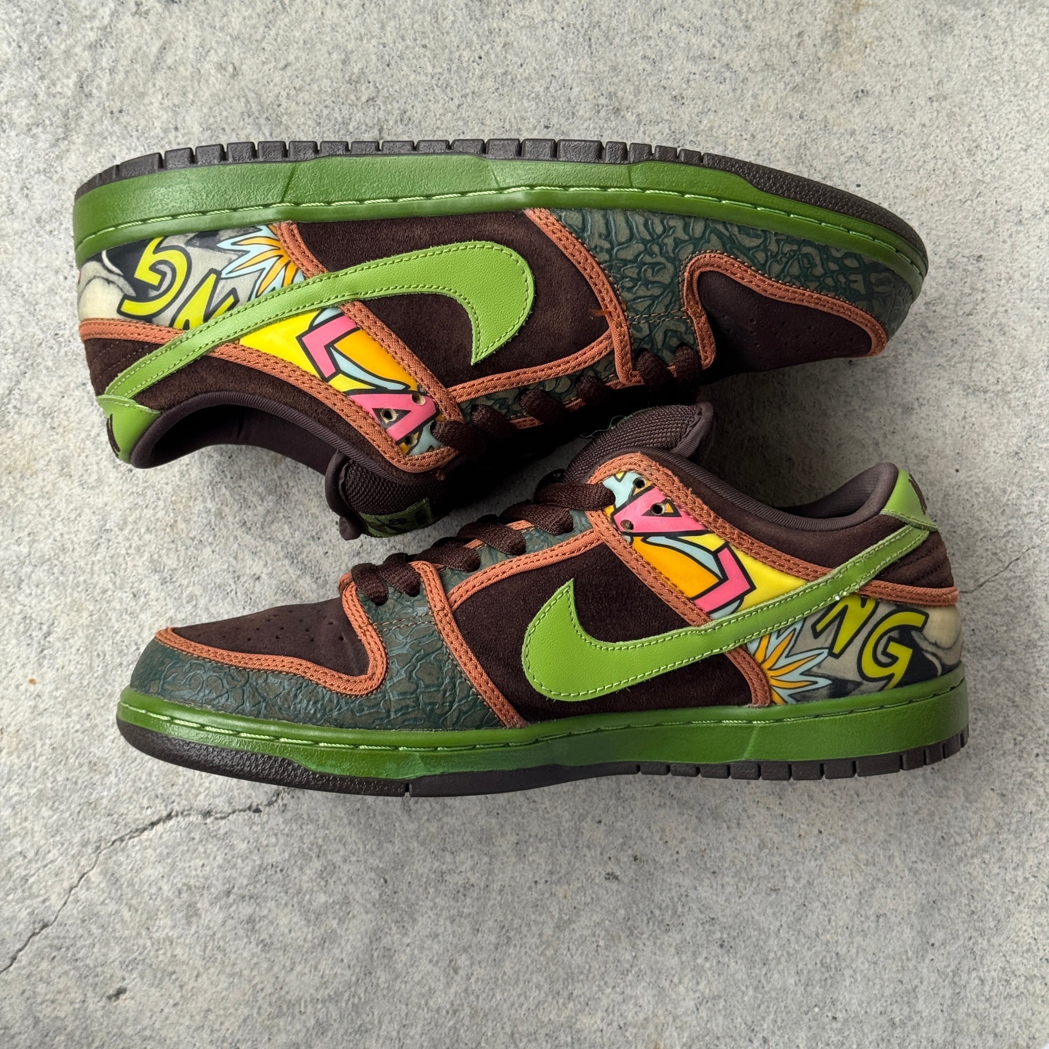 9.5 US - NIKE SB DUNK LOW DE LA SOUL W BOX 2015