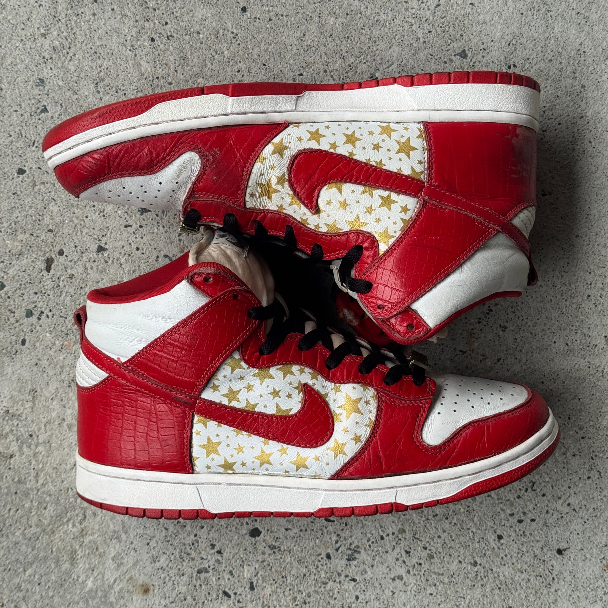 10 US - NIKE SB DUNK HIGH RED SUPREME STARS 2003